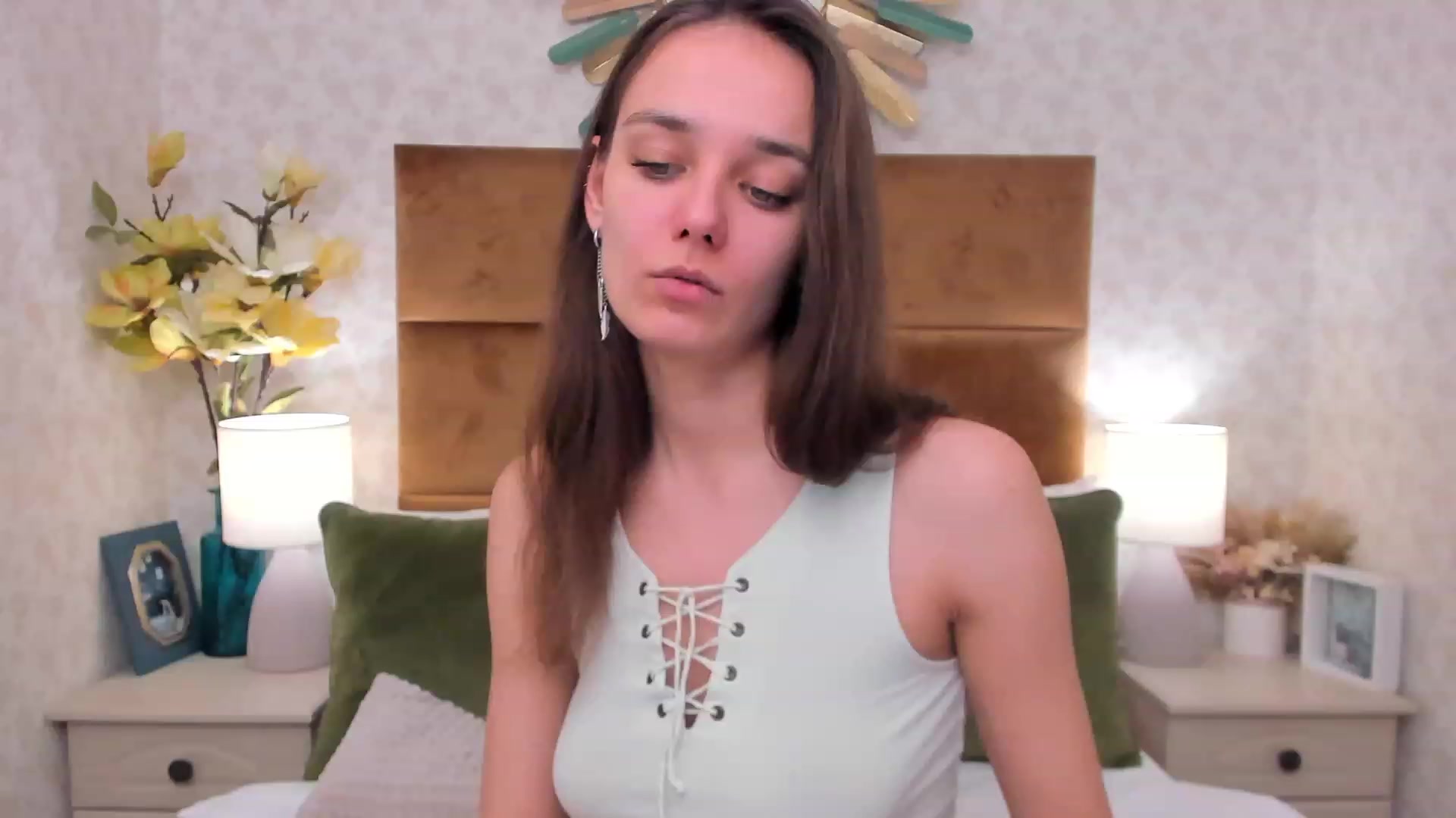 Gallery image thumbnail from AprilWong's myfreecams stream on, 01/31/2023, 17:43 image 12 of 20
