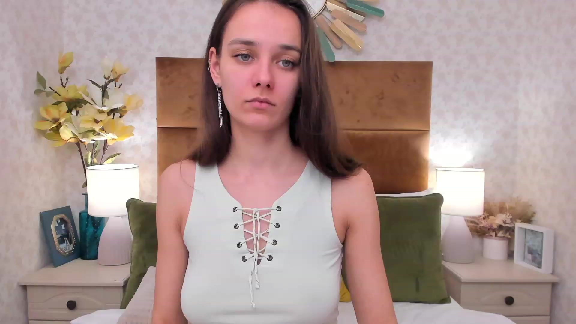 Gallery image thumbnail from AprilWong's myfreecams stream on, 01/31/2023, 17:43 image 7 of 20