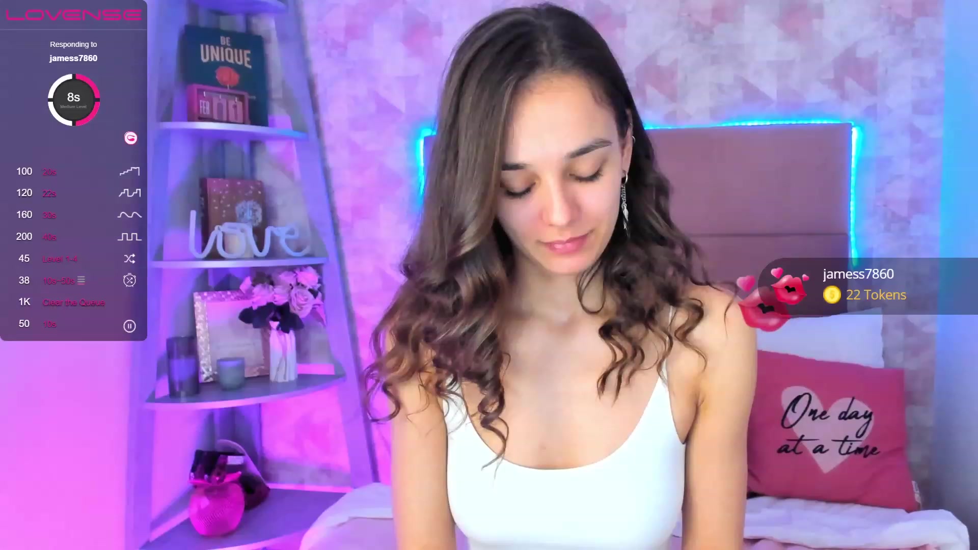 Gallery image thumbnail from AprilWong's myfreecams stream on, 02/01/2023, 19:27 image 10 of 20