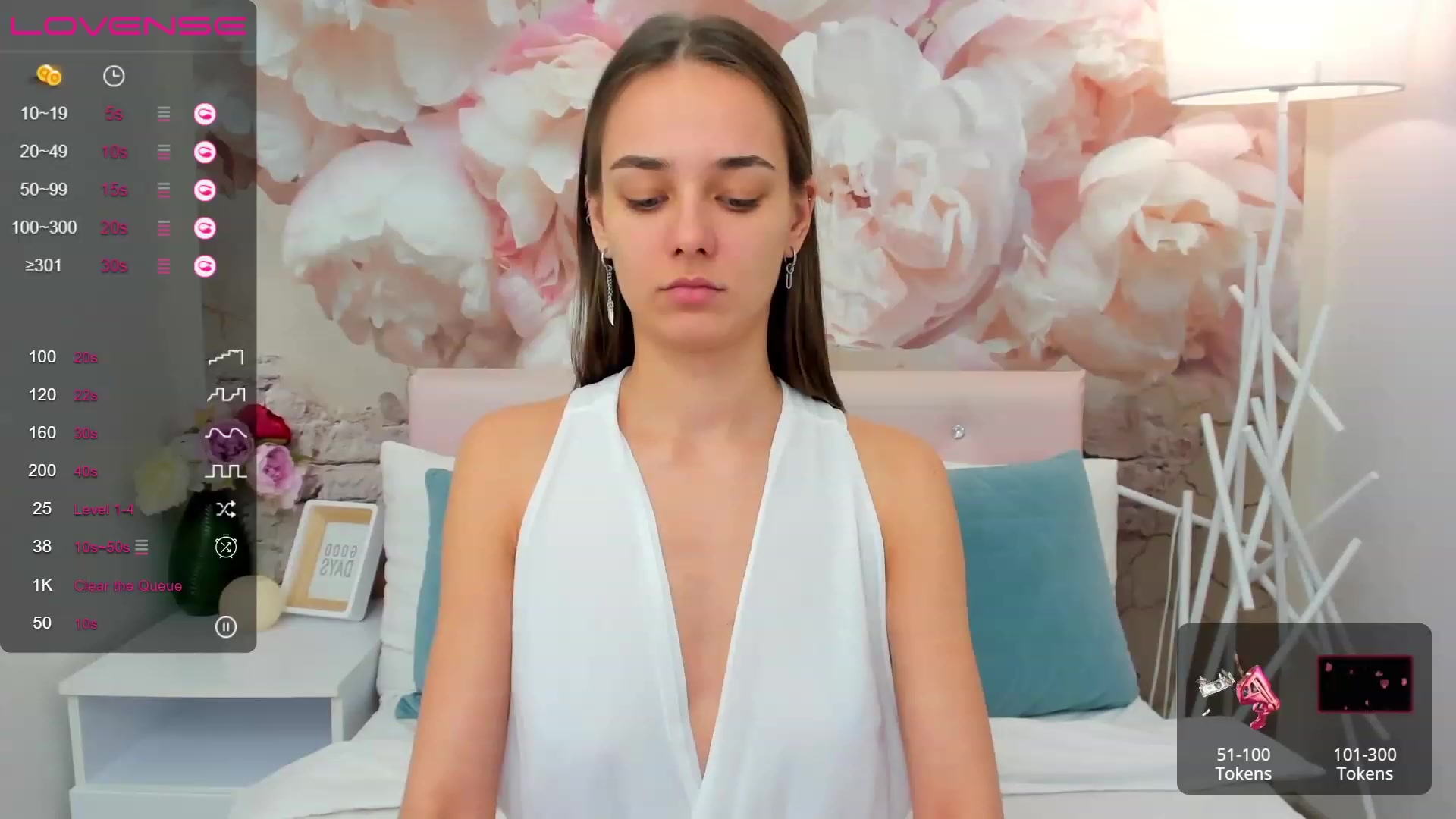 Gallery image thumbnail from AprilWong's myfreecams stream on, 02/10/2023, 14:01 image 7 of 20