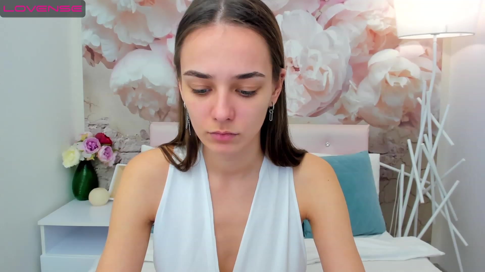 Gallery image thumbnail from AprilWong's myfreecams stream on, 02/10/2023, 14:52 image 1 of 20