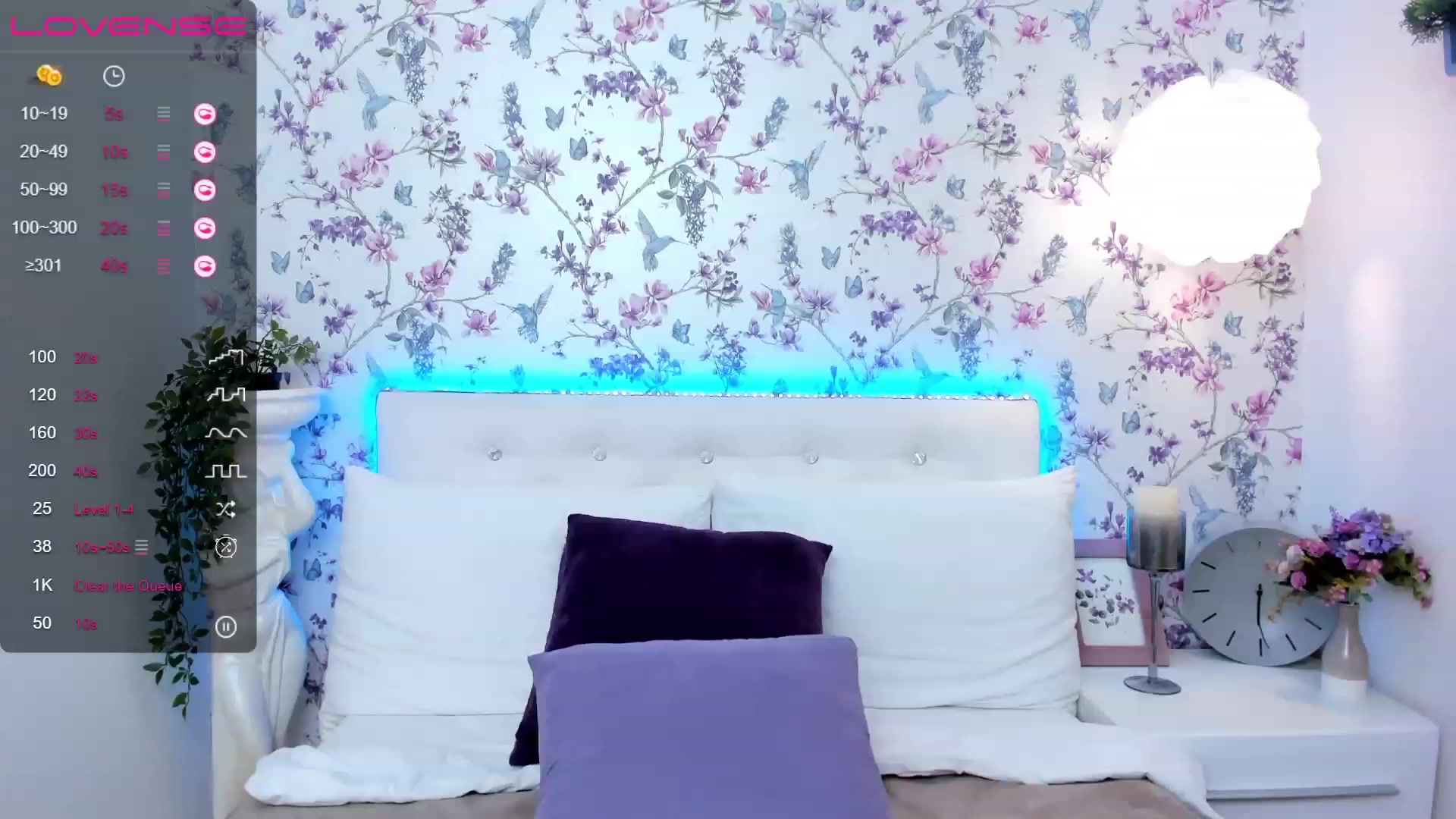 Gallery image thumbnail from AprilWong's myfreecams stream on, 02/11/2023, 17:42 image 17 of 20