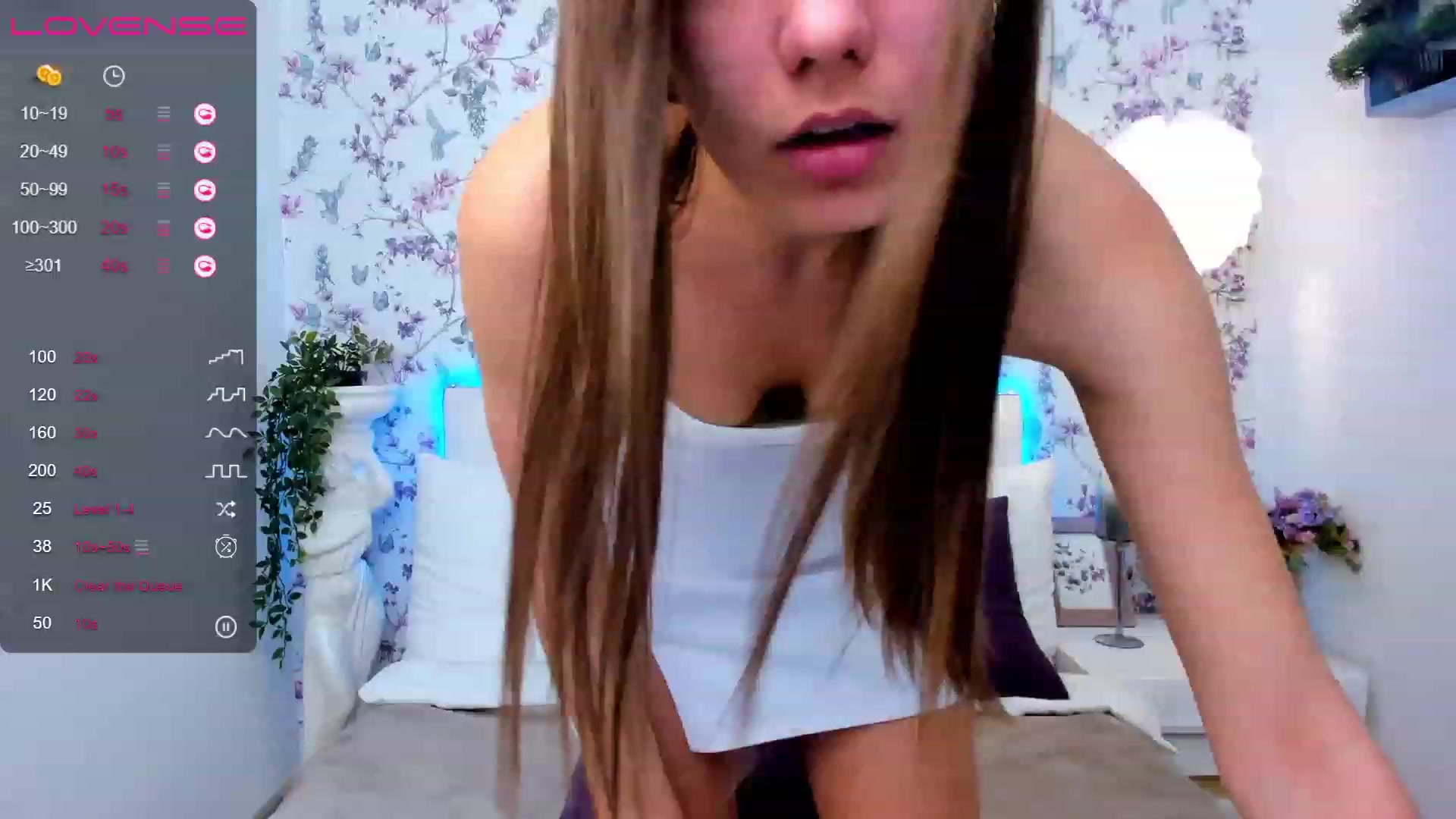 Gallery image thumbnail from AprilWong's myfreecams stream on, 02/11/2023, 18:19 image 18 of 20