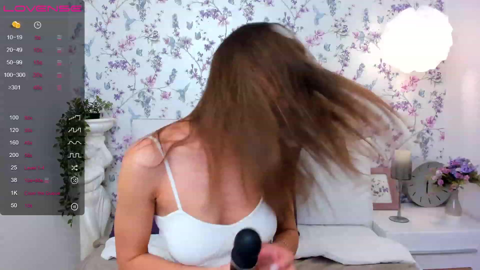 Gallery image thumbnail from AprilWong's myfreecams stream on, 02/12/2023, 19:31 image 3 of 20