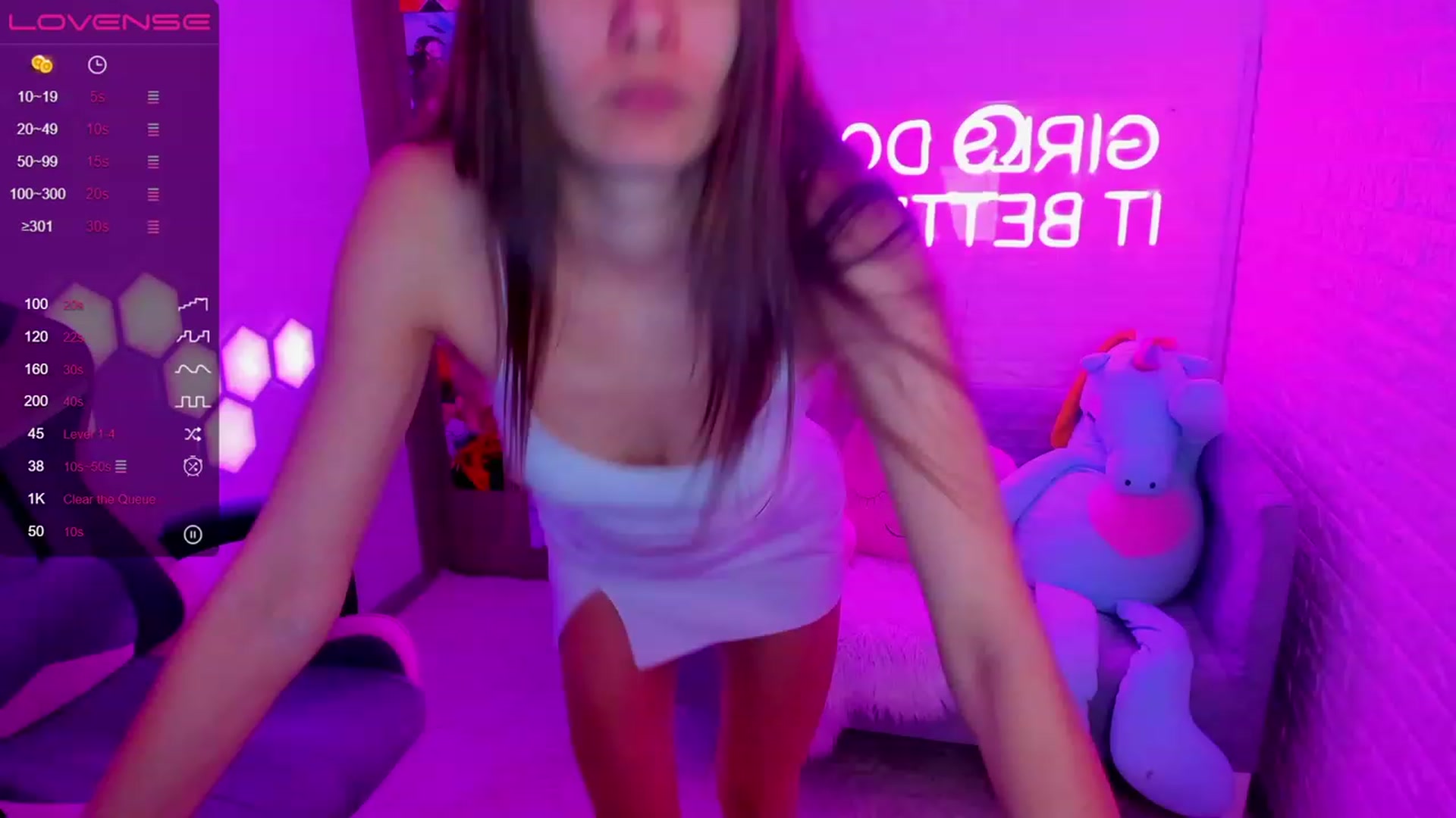 Gallery image thumbnail from AprilWong's myfreecams stream on, 02/14/2023, 14:49 image 12 of 20