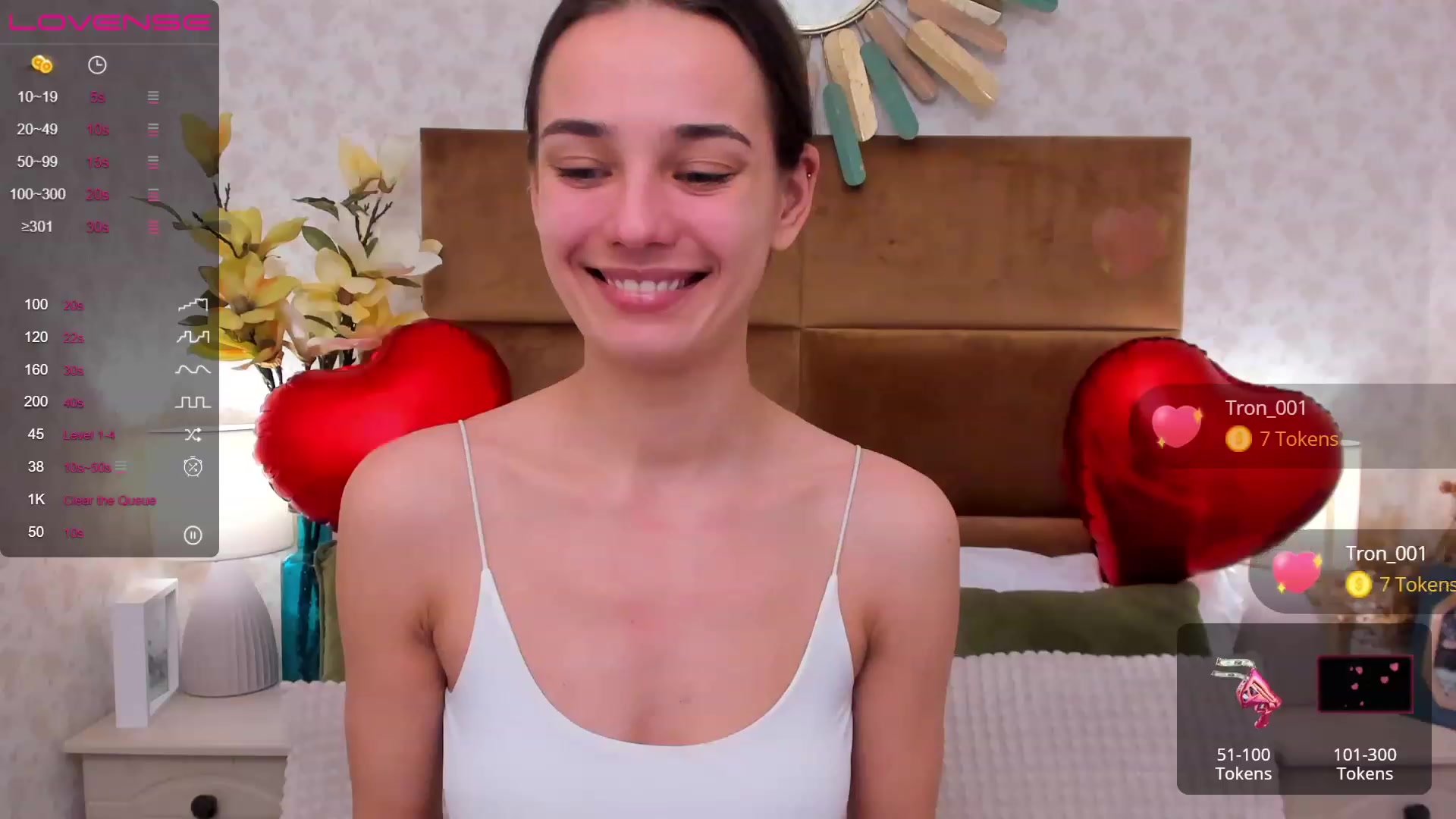Gallery image thumbnail from AprilWong's myfreecams stream on, 02/15/2023, 19:32 image 4 of 20