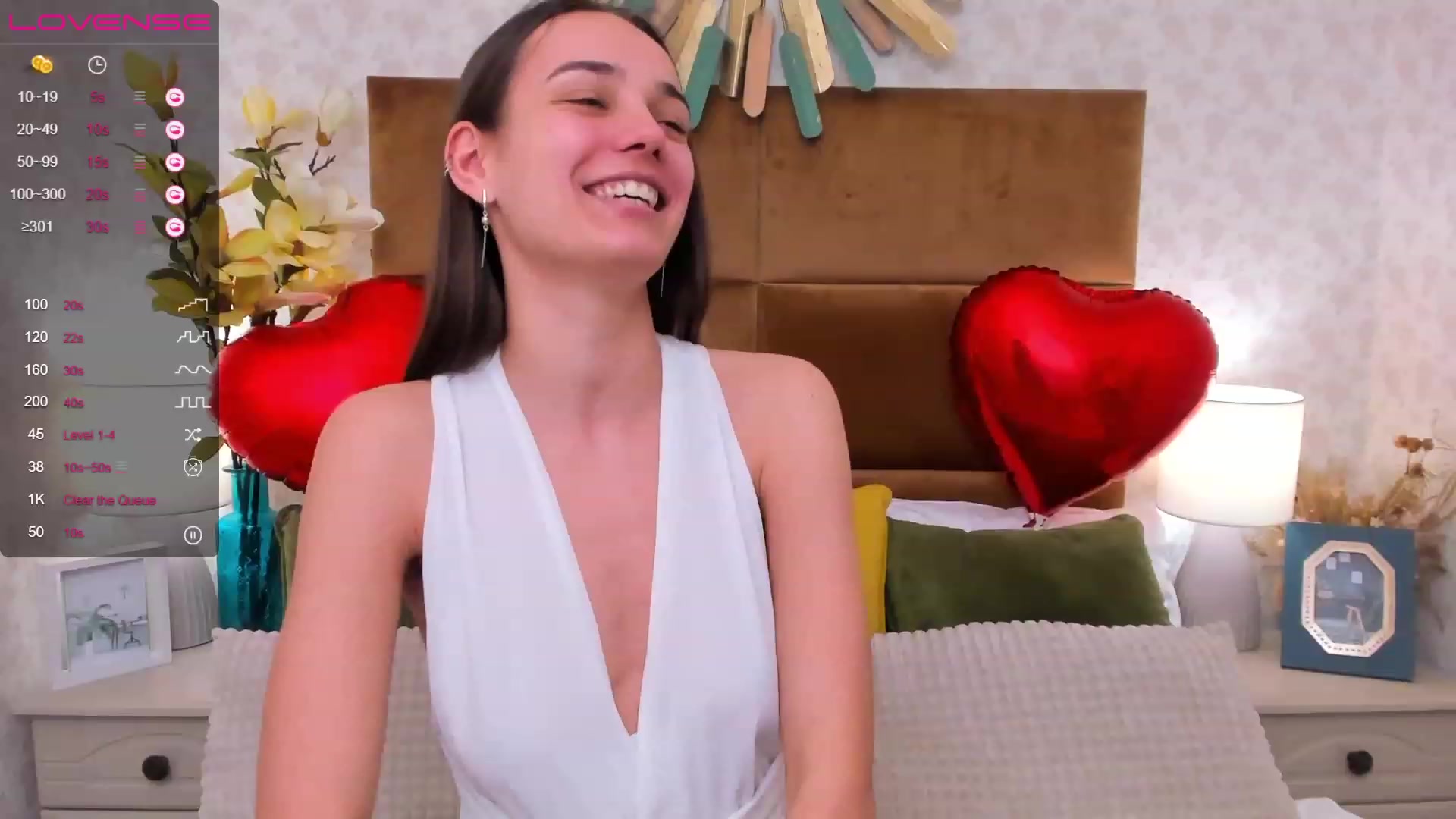 Gallery image thumbnail from AprilWong's myfreecams stream on, 02/17/2023, 13:38 image 11 of 20