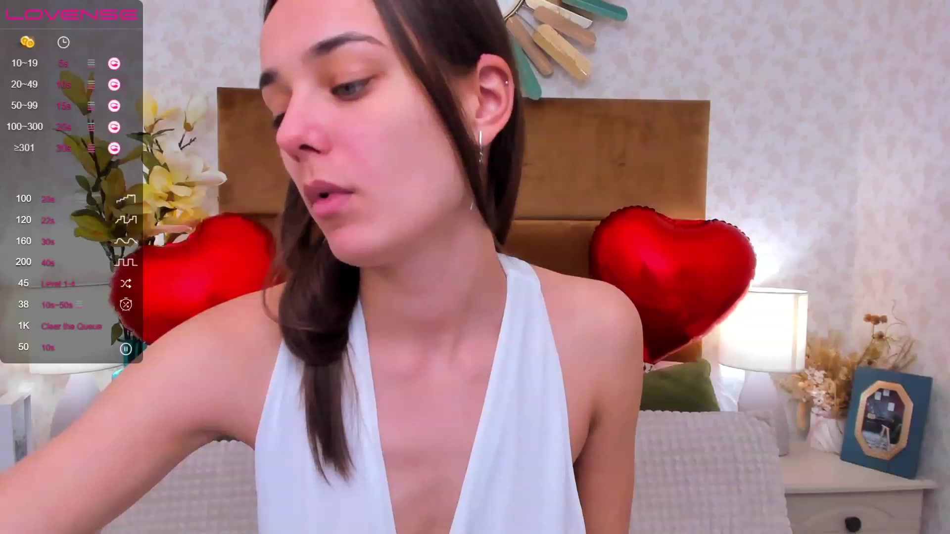 Gallery image thumbnail from AprilWong's myfreecams stream on, 02/17/2023, 13:38 image 6 of 20