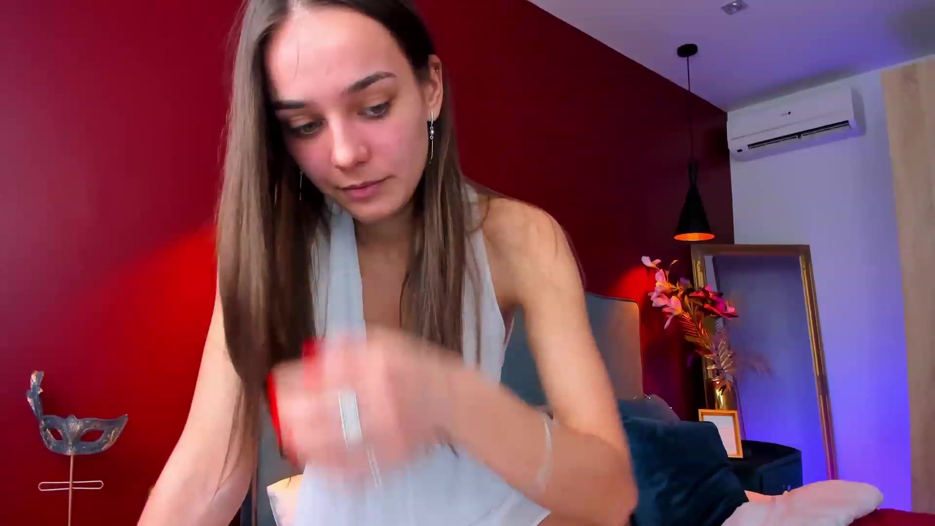 Gallery image thumbnail from AprilWong's myfreecams stream on, 02/28/2023, 14:30 image 8 of 20