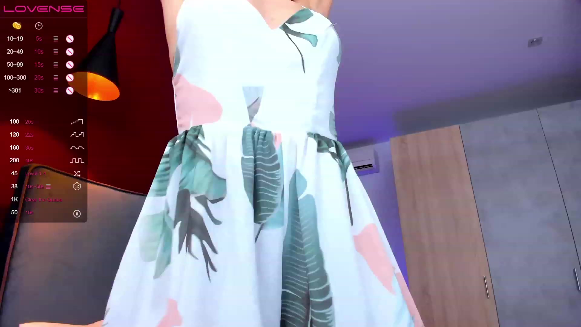 Gallery image thumbnail from AprilWong's myfreecams stream on, 03/01/2023, 15:11 image 5 of 20