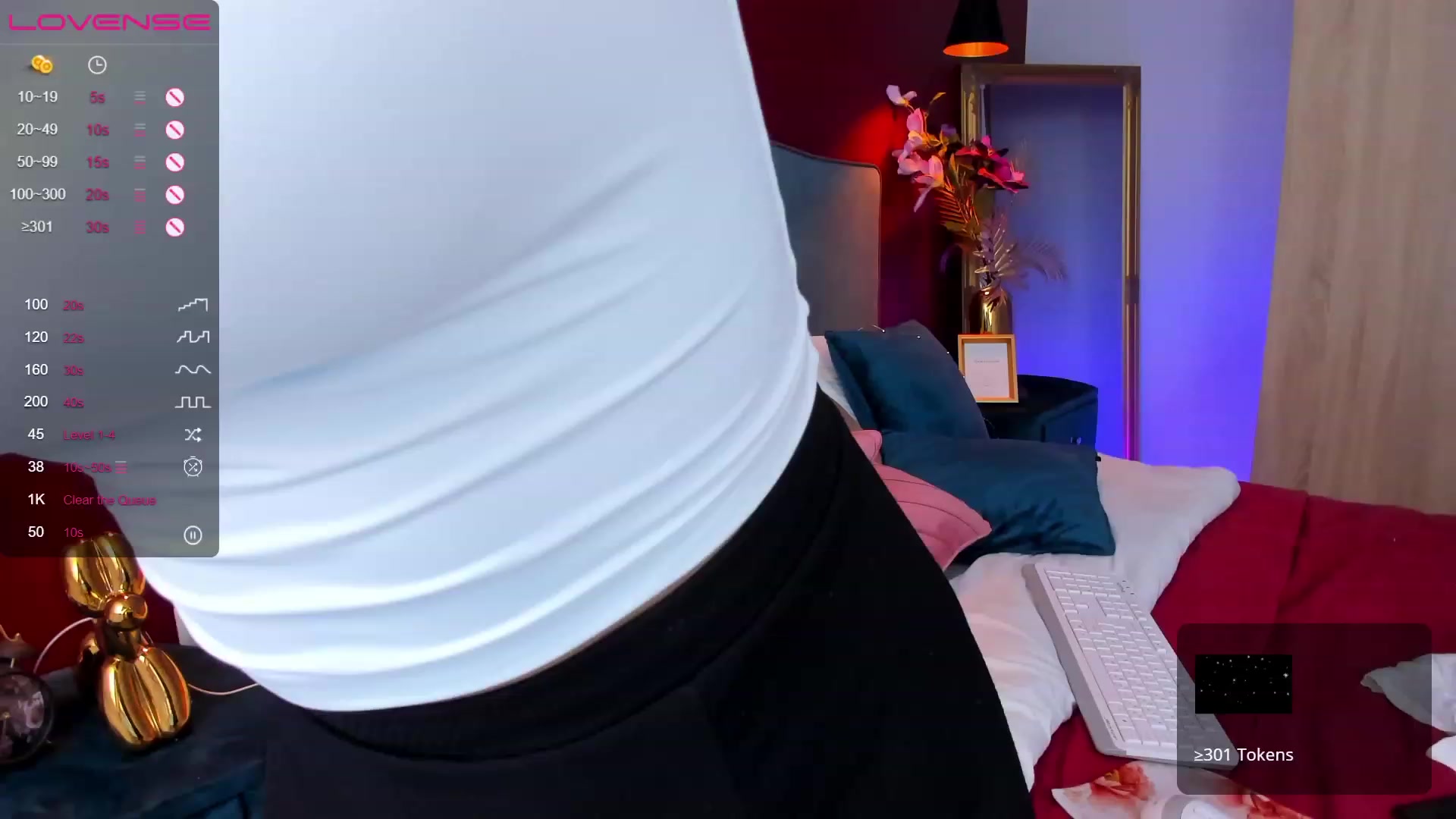 Gallery image thumbnail from AprilWong's myfreecams stream on, 03/01/2023, 19:33 image 2 of 20