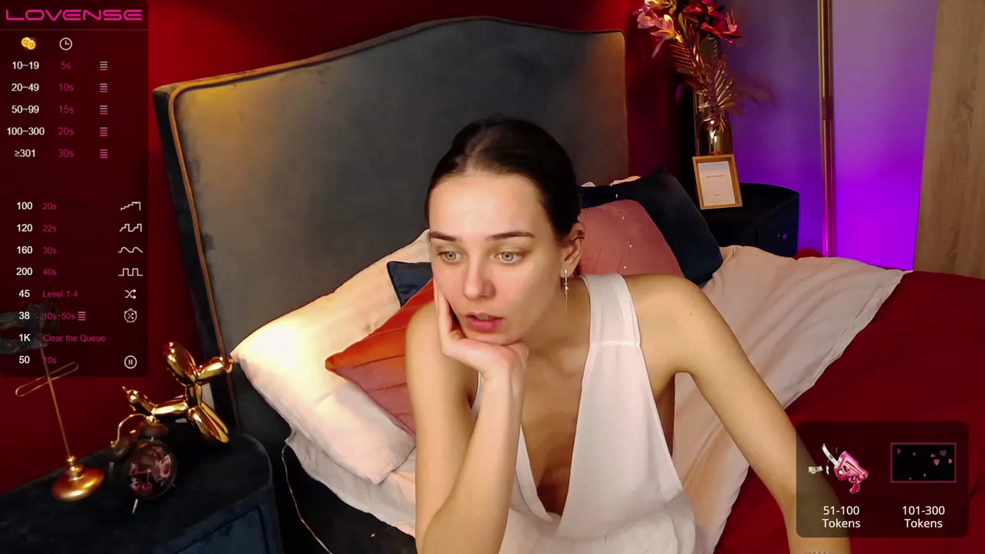 Gallery image thumbnail from AprilWong's myfreecams stream on, 03/07/2023, 19:56 image 18 of 20