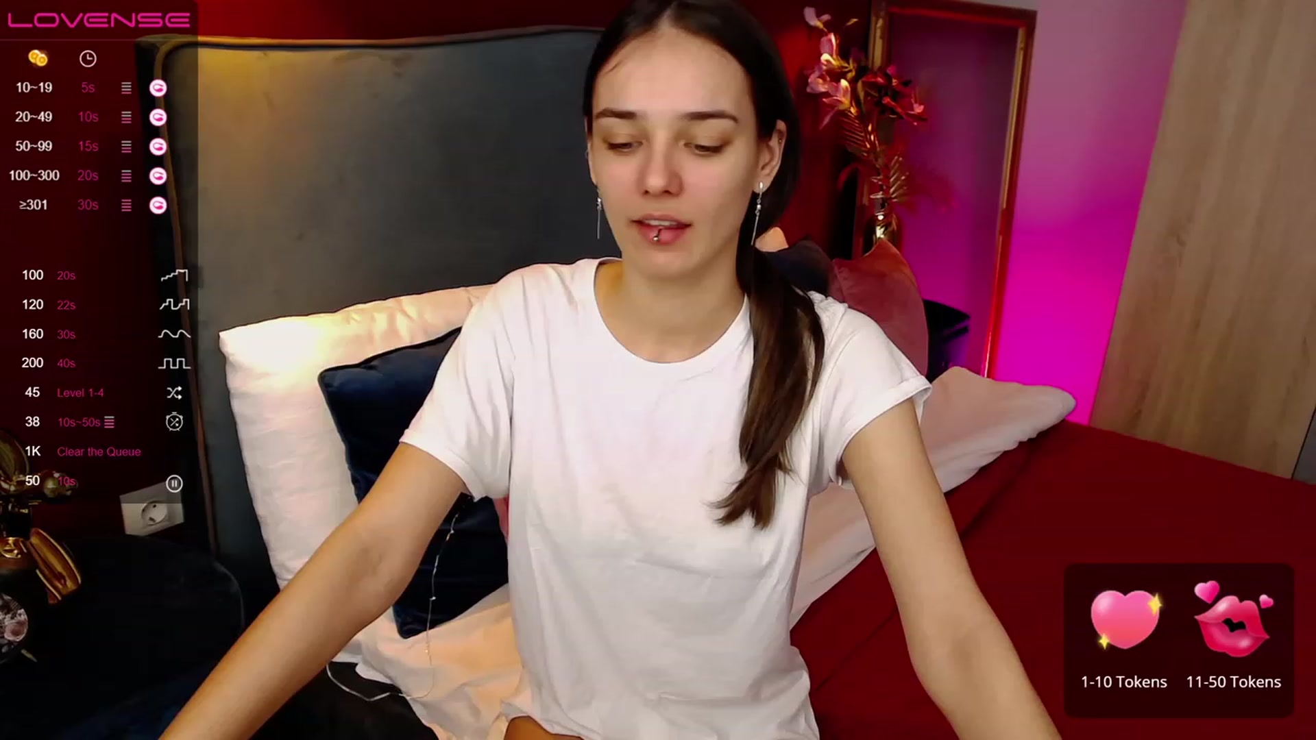 Gallery image thumbnail from AprilWong's myfreecams stream on, 03/10/2023, 13:09 image 11 of 20