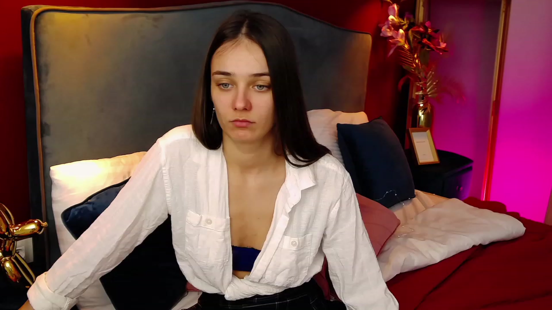 Gallery image thumbnail from AprilWong's myfreecams stream on, 03/10/2023, 18:59 image 6 of 20
