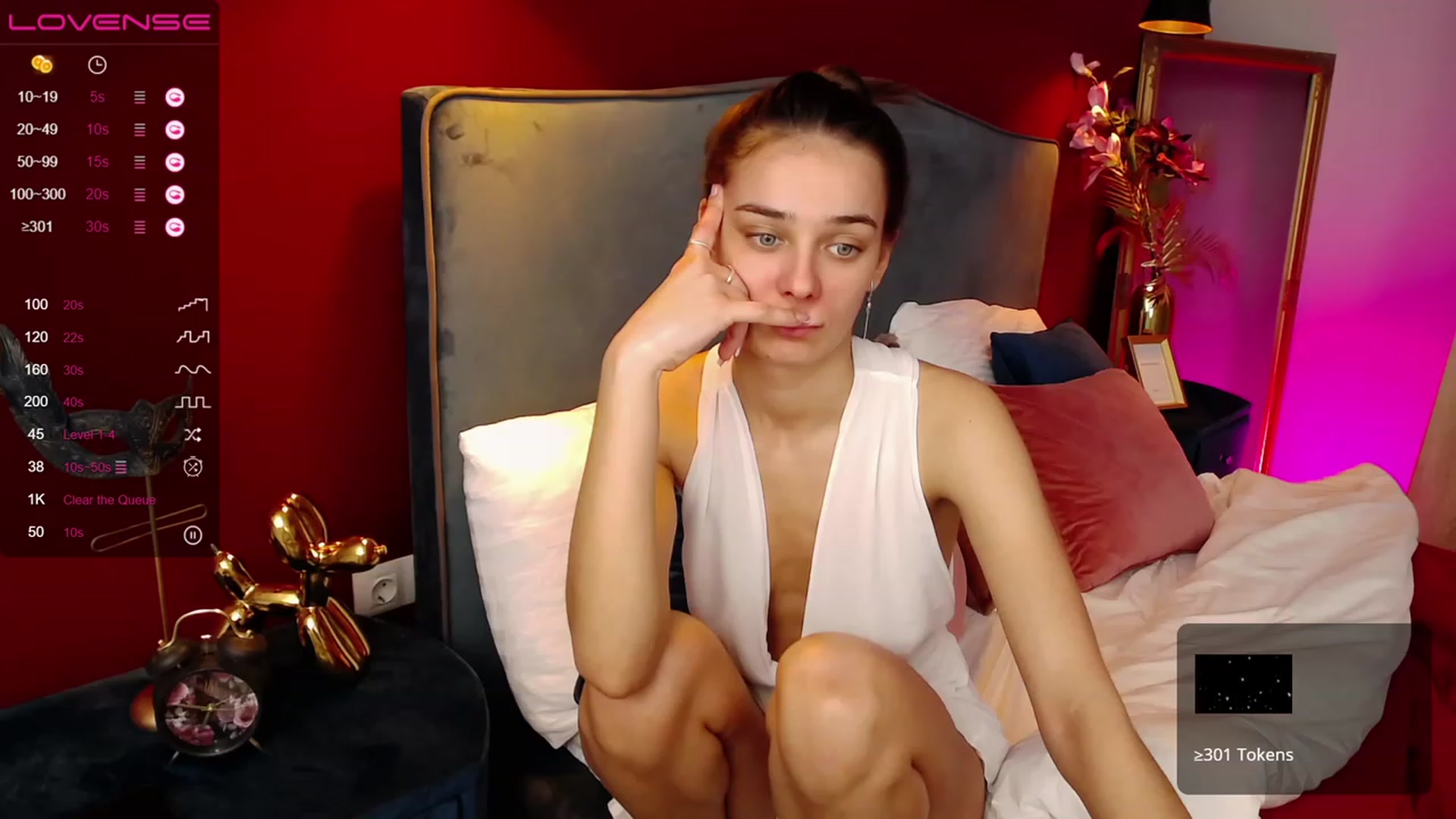 Gallery image thumbnail from AprilWong's myfreecams stream on, 03/11/2023, 19:49 image 16 of 20