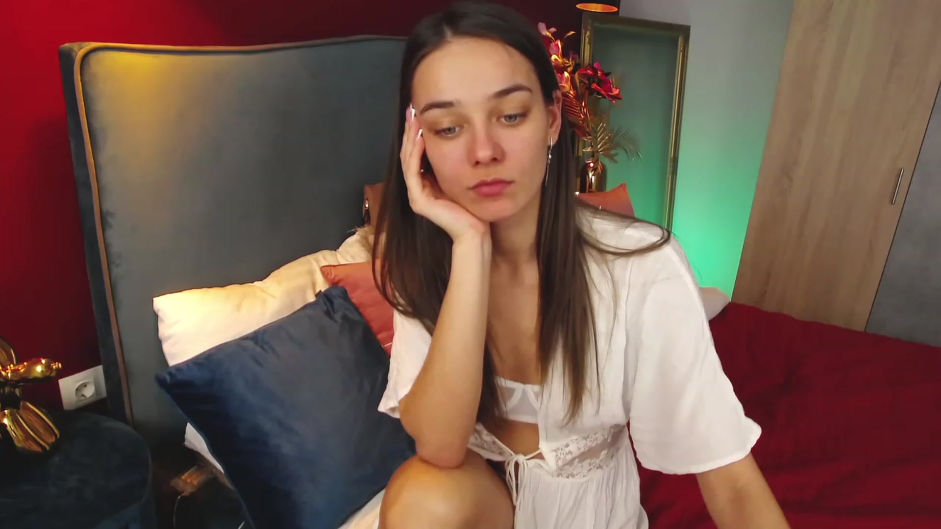 Gallery image thumbnail from AprilWong's myfreecams stream on, 03/21/2023, 16:16 image 15 of 20