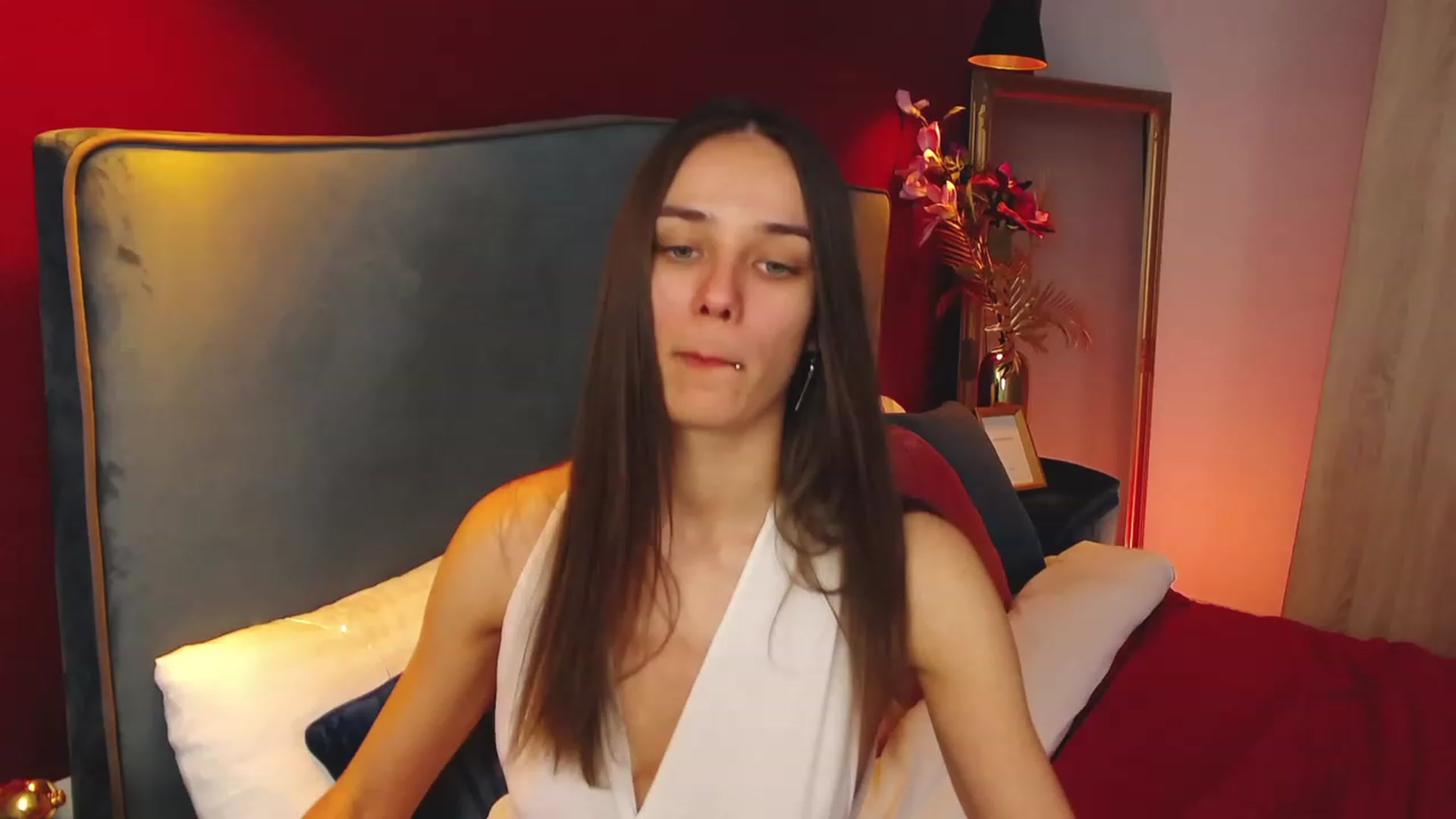 Gallery image thumbnail from AprilWong's myfreecams stream on, 03/26/2023, 14:29 image 15 of 20