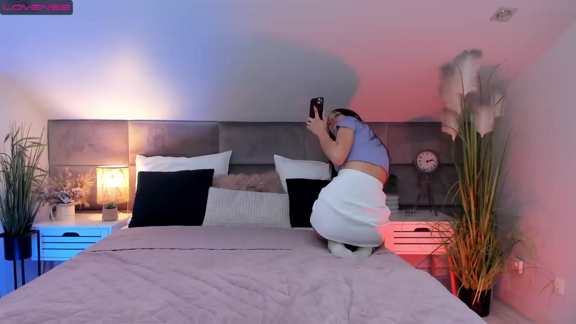 Gallery image thumbnail from AprilWong's myfreecams stream on, 03/29/2023, 11:40 image 1 of 20