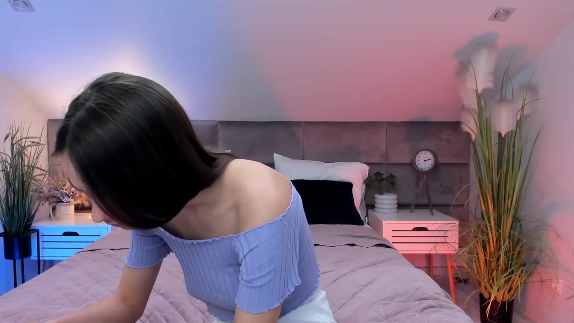 Gallery image thumbnail from AprilWong's myfreecams stream on, 03/29/2023, 11:40 image 20 of 20