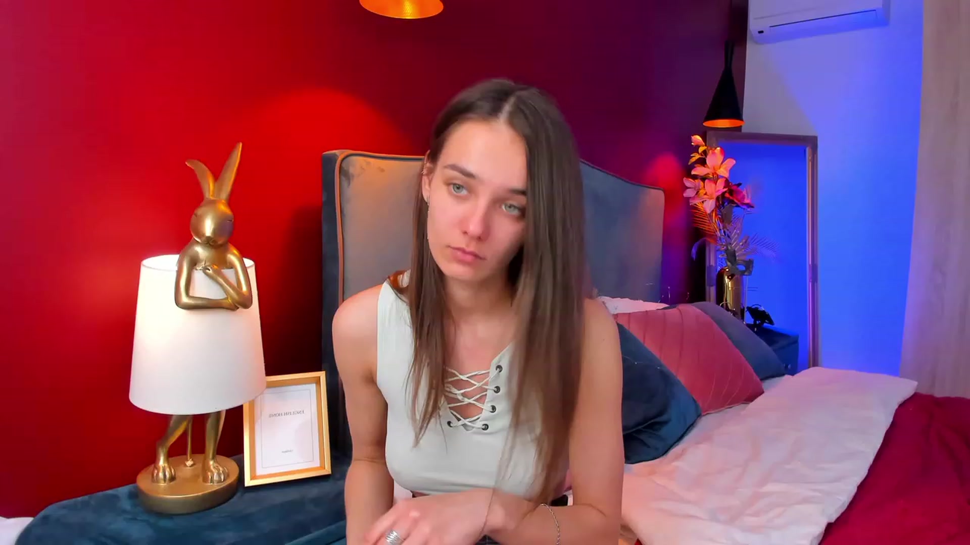 Gallery image thumbnail from AprilWong's myfreecams stream on, 04/05/2023, 13:49 image 3 of 20
