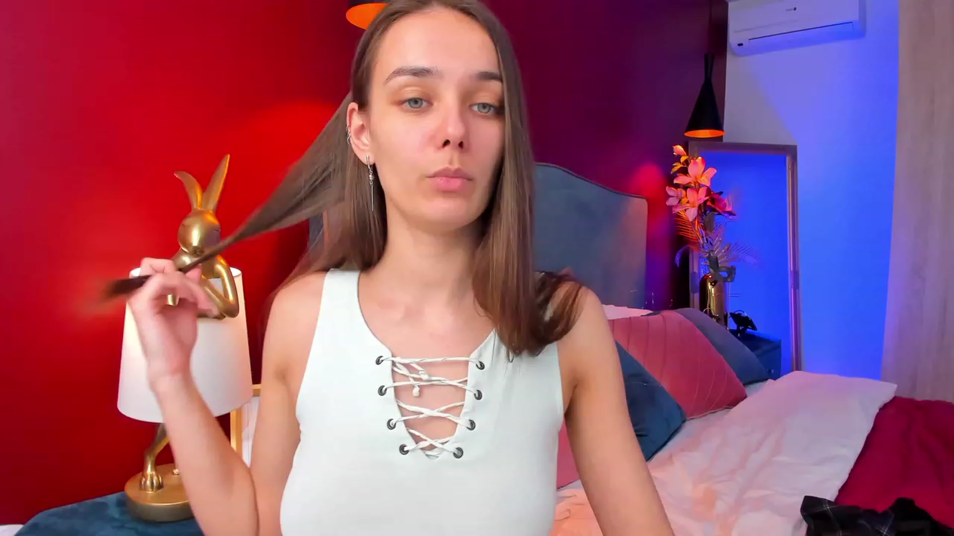 Gallery image thumbnail from AprilWong's myfreecams stream on, 04/05/2023, 13:49 image 6 of 20