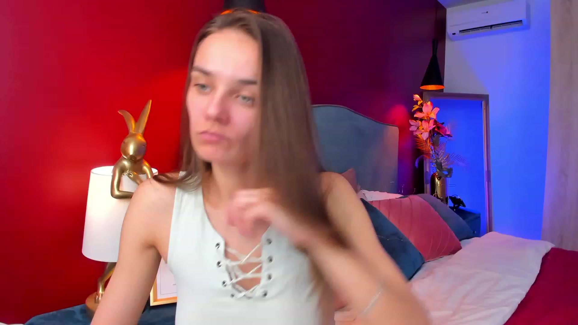 Gallery image thumbnail from AprilWong's myfreecams stream on, 04/05/2023, 14:57 image 1 of 20