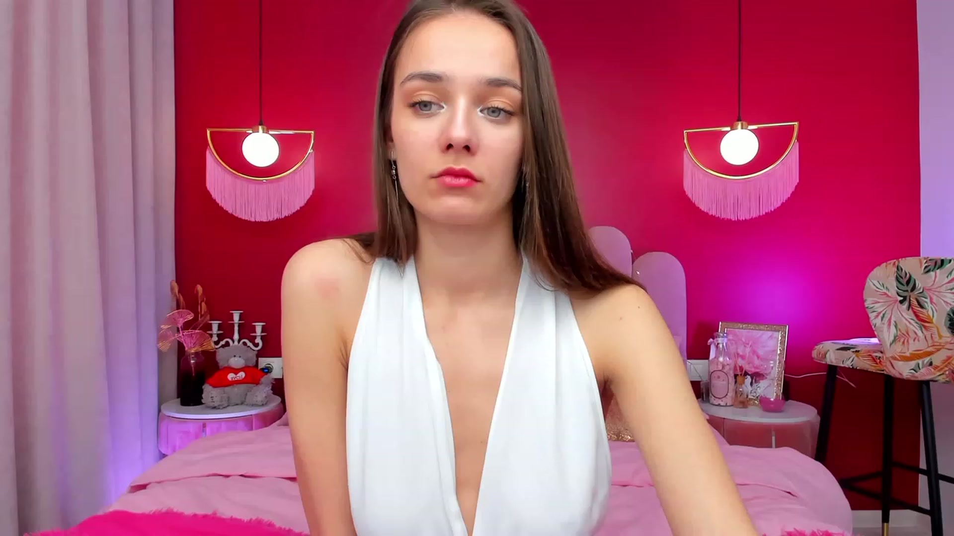 Gallery image thumbnail from AprilWong's myfreecams stream on, 04/12/2023, 11:51 image 12 of 20