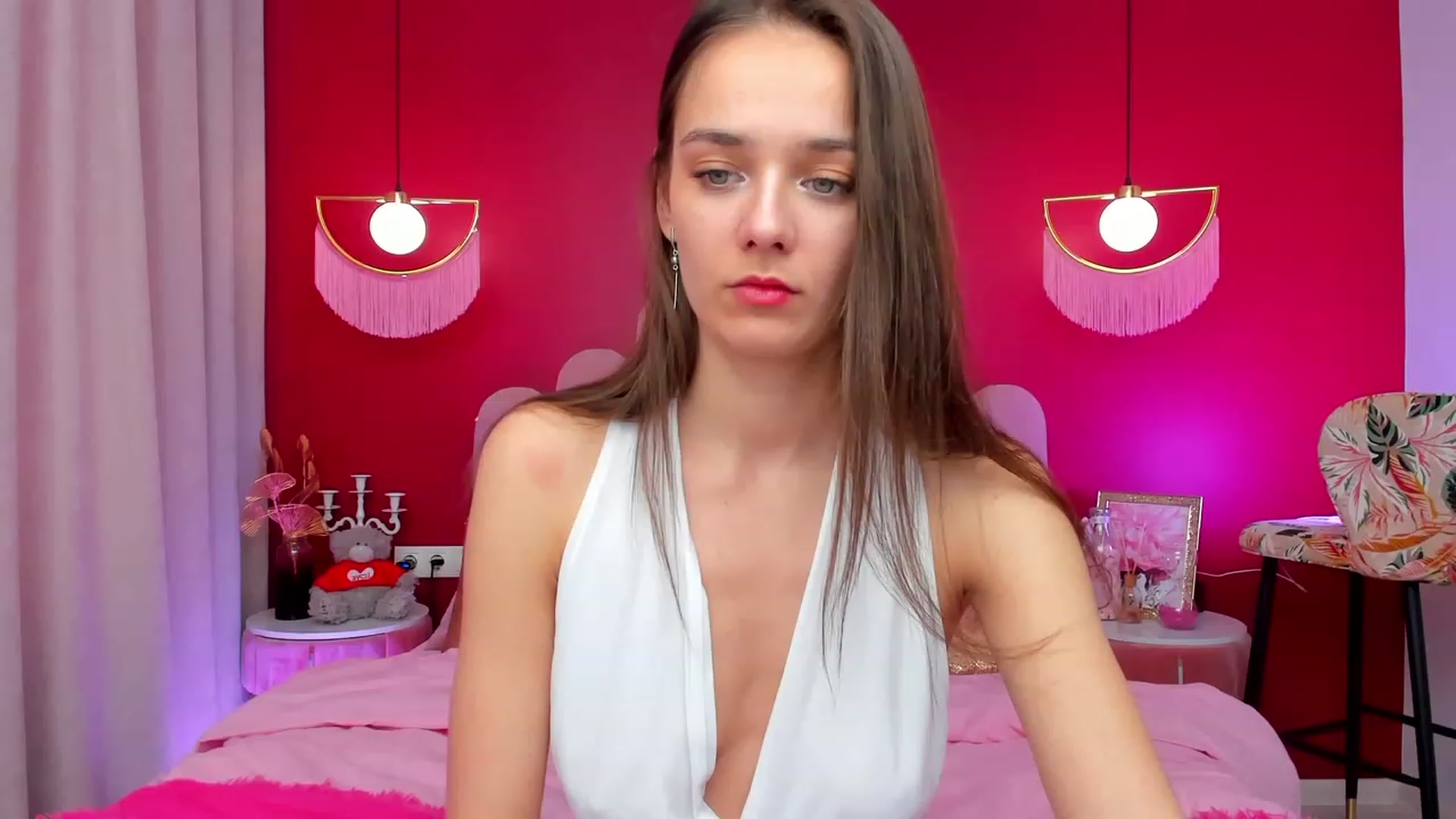Gallery image thumbnail from AprilWong's myfreecams stream on, 04/12/2023, 11:51 image 1 of 20