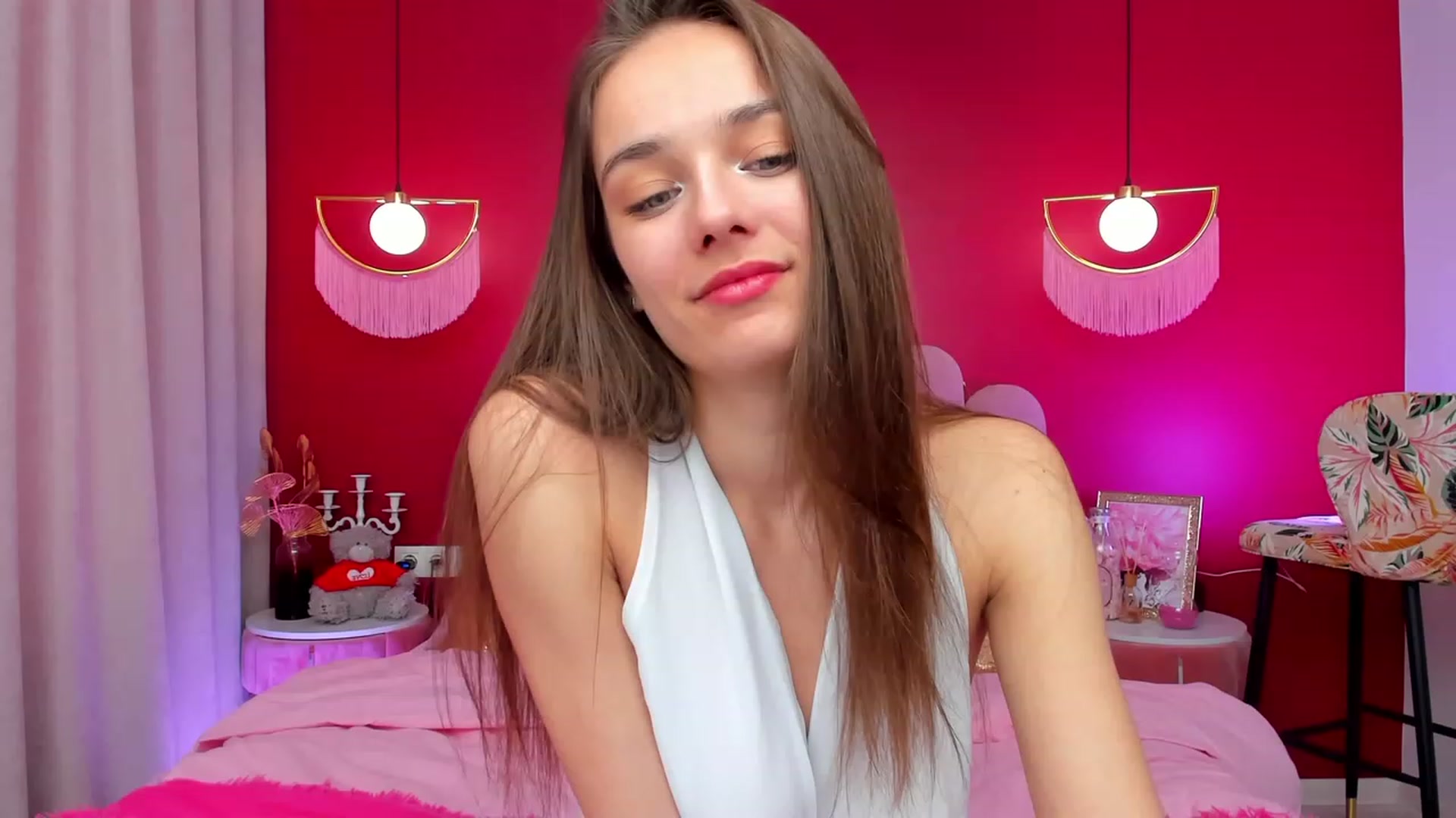 Gallery image thumbnail from AprilWong's myfreecams stream on, 04/12/2023, 11:51 image 17 of 20