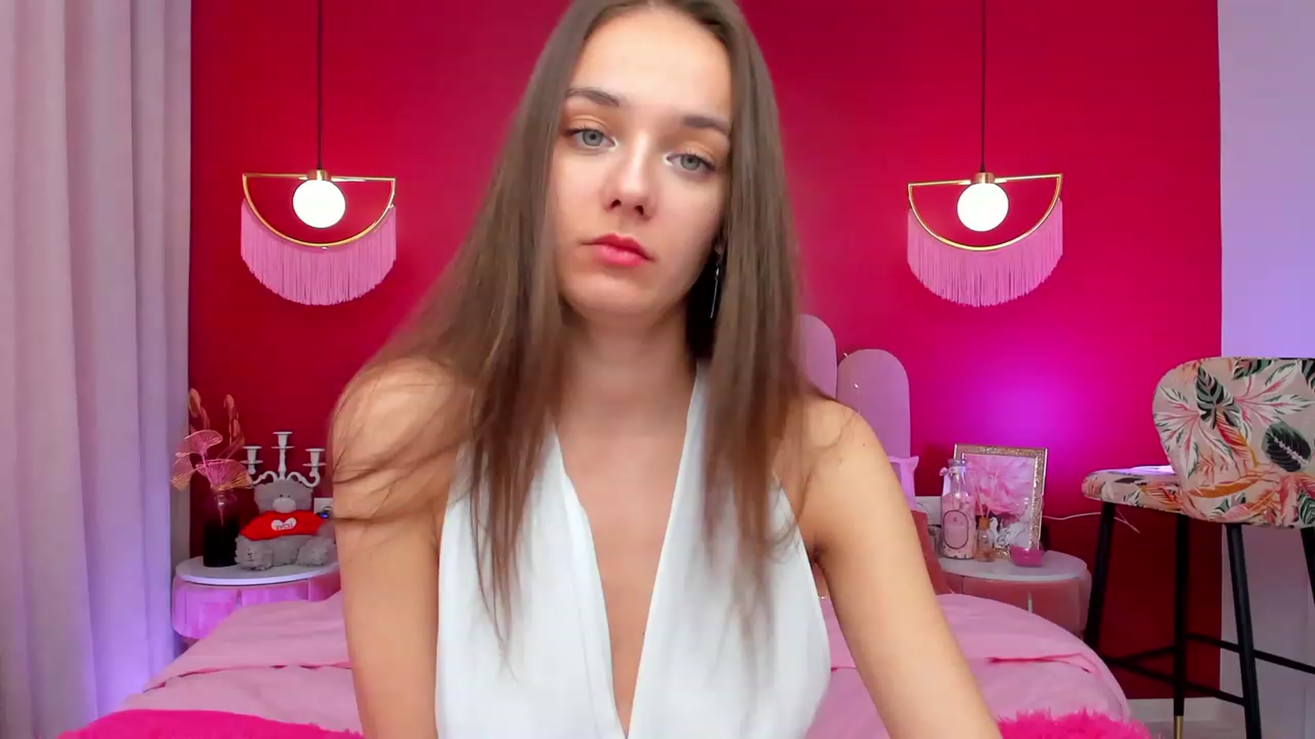 Gallery image thumbnail from AprilWong's myfreecams stream on, 04/12/2023, 13:39 image 8 of 20