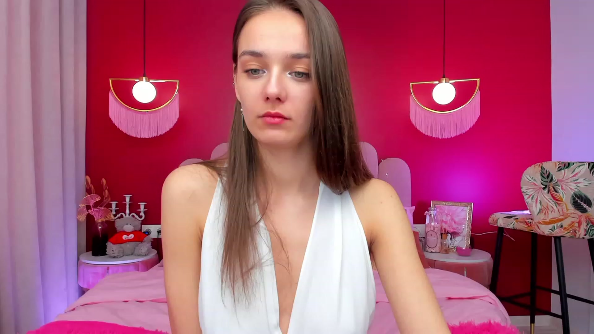 Gallery image thumbnail from AprilWong's myfreecams stream on, 04/12/2023, 13:39 image 10 of 20