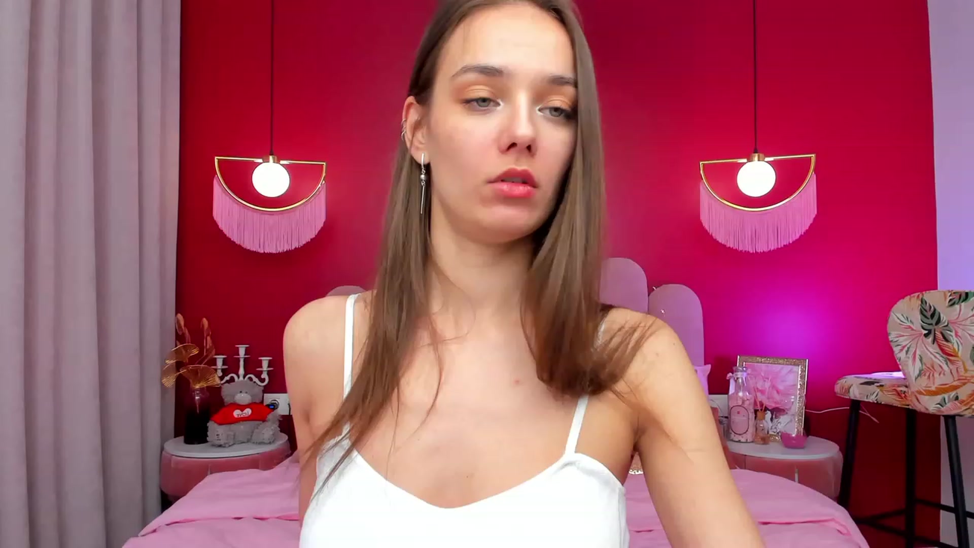 Gallery image thumbnail from AprilWong's myfreecams stream on, 04/12/2023, 14:52 image 13 of 20