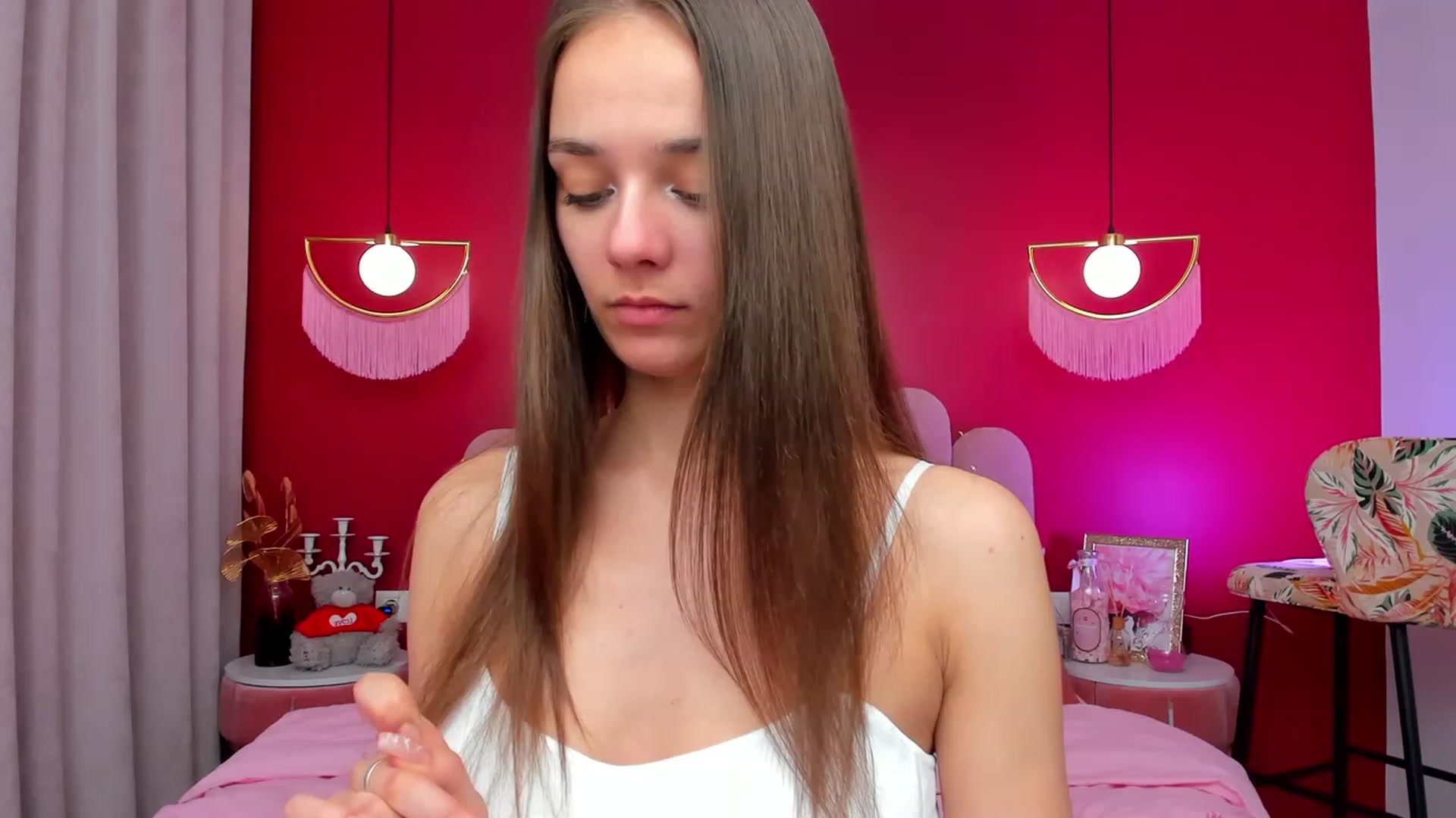 Gallery image thumbnail from AprilWong's myfreecams stream on, 04/12/2023, 15:38 image 6 of 20