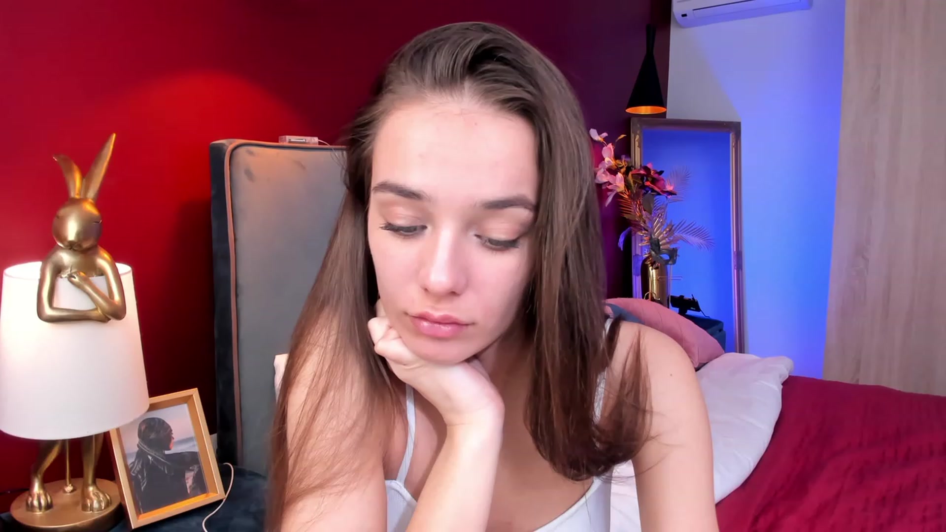 Gallery image thumbnail from AprilWong's myfreecams stream on, 04/14/2023, 08:53 image 5 of 20