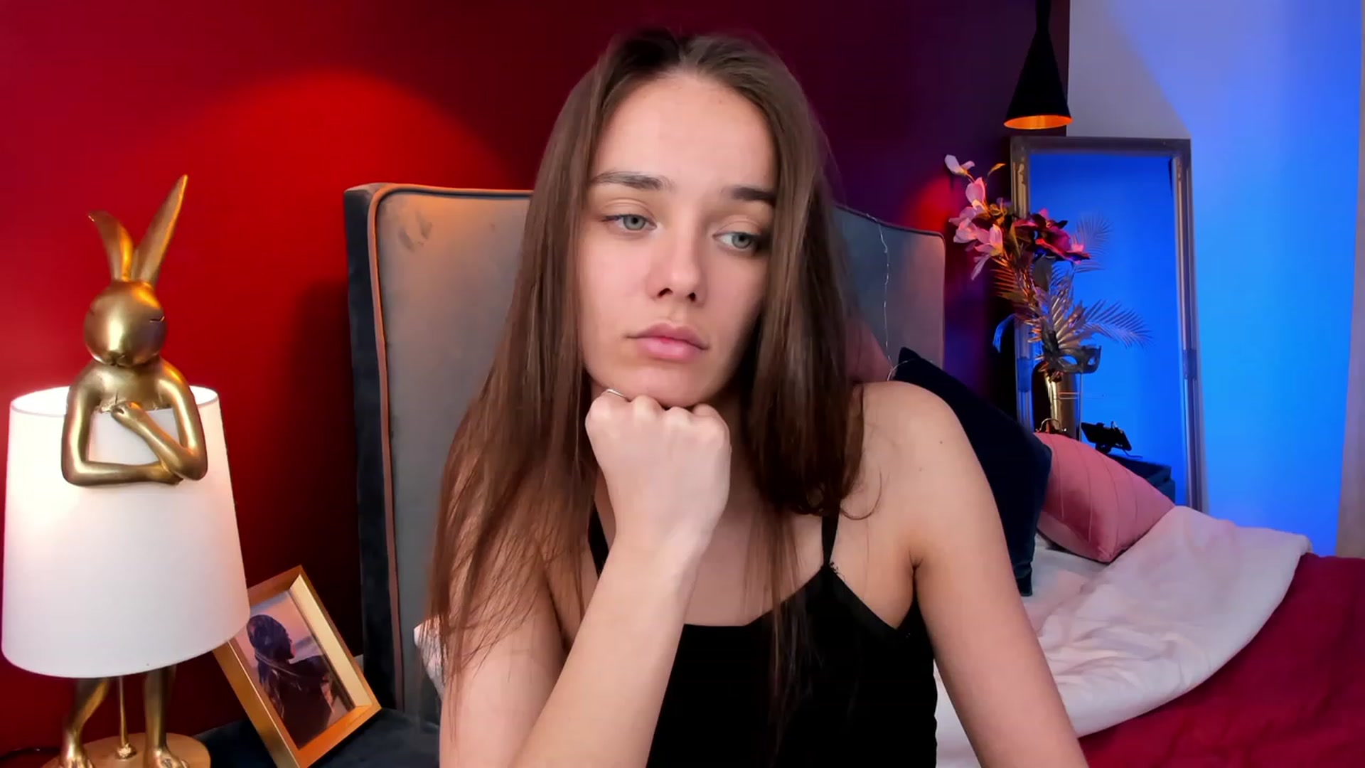 Gallery image thumbnail from AprilWong's myfreecams stream on, 04/16/2023, 08:15 image 7 of 20