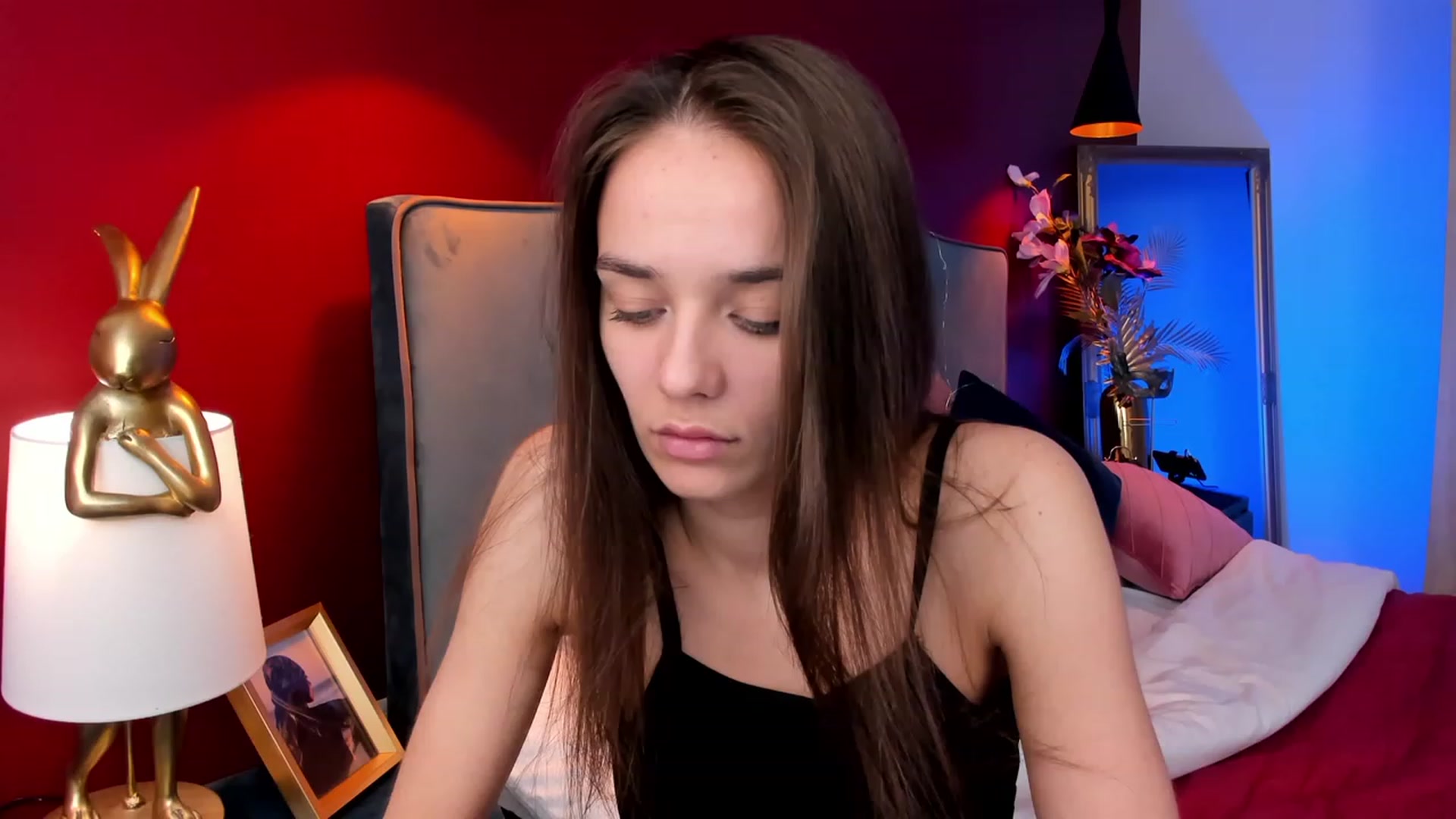 Gallery image thumbnail from AprilWong's myfreecams stream on, 04/16/2023, 08:15 image 10 of 20