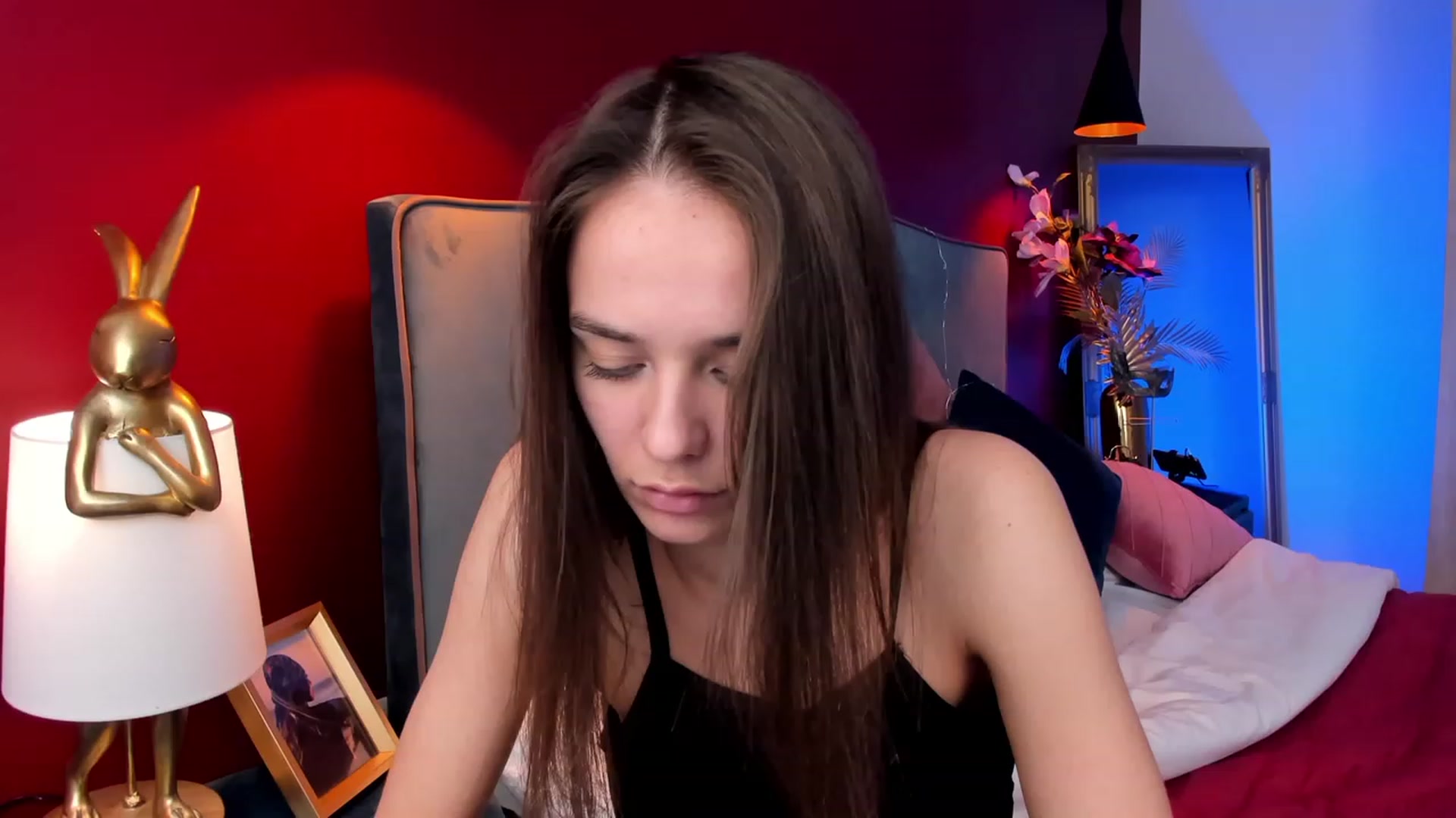 Gallery image thumbnail from AprilWong's myfreecams stream on, 04/16/2023, 08:15 image 14 of 20
