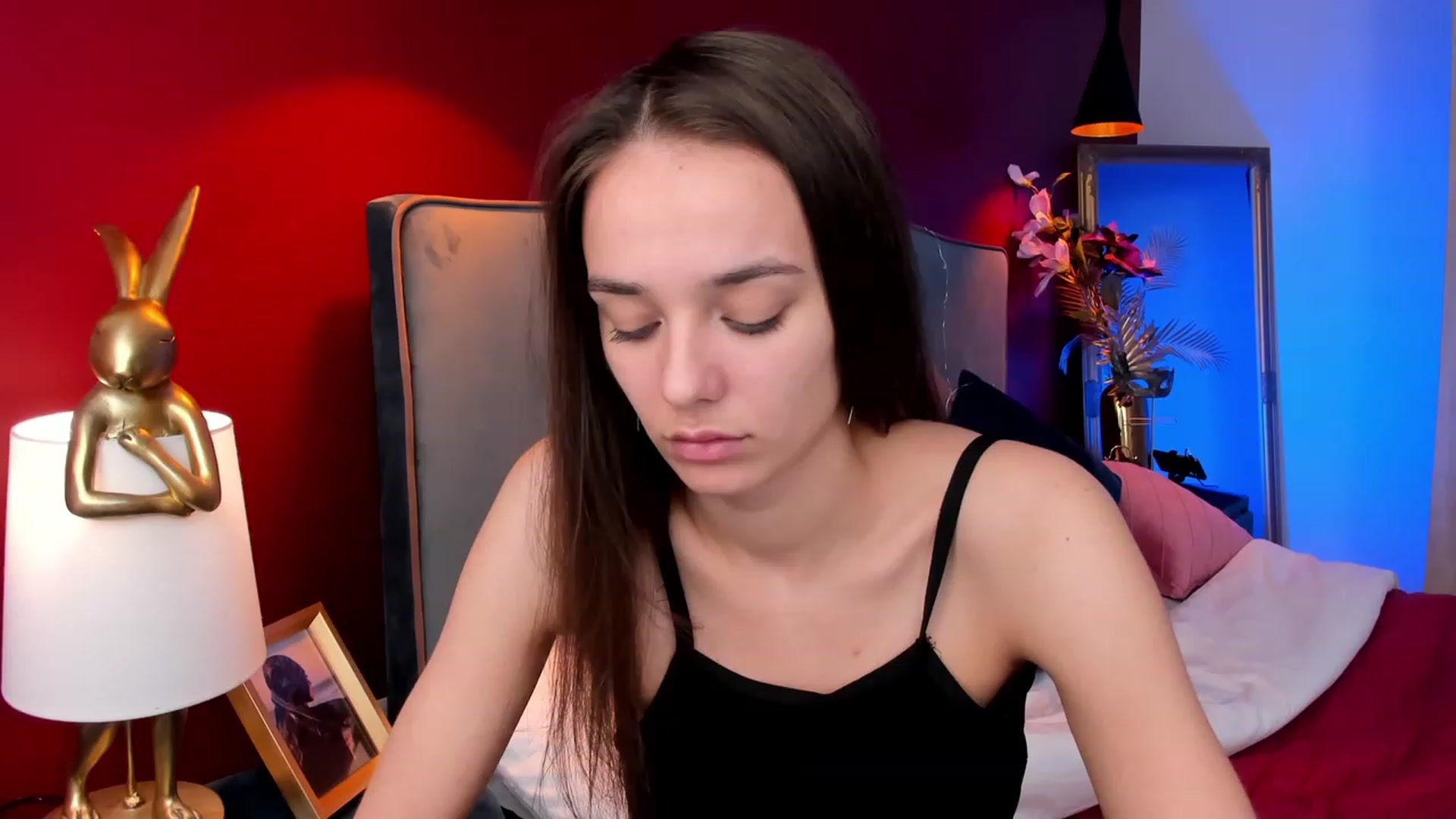 Gallery image thumbnail from AprilWong's myfreecams stream on, 04/16/2023, 08:15 image 16 of 20