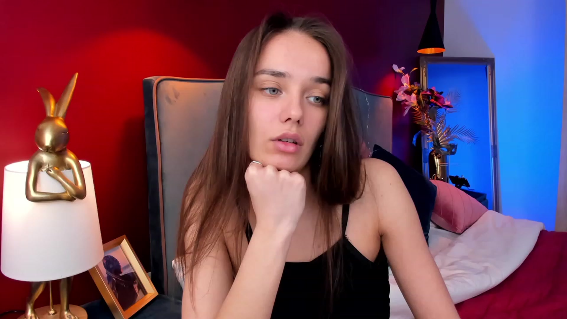 Gallery image thumbnail from AprilWong's myfreecams stream on, 04/16/2023, 08:15 image 6 of 20