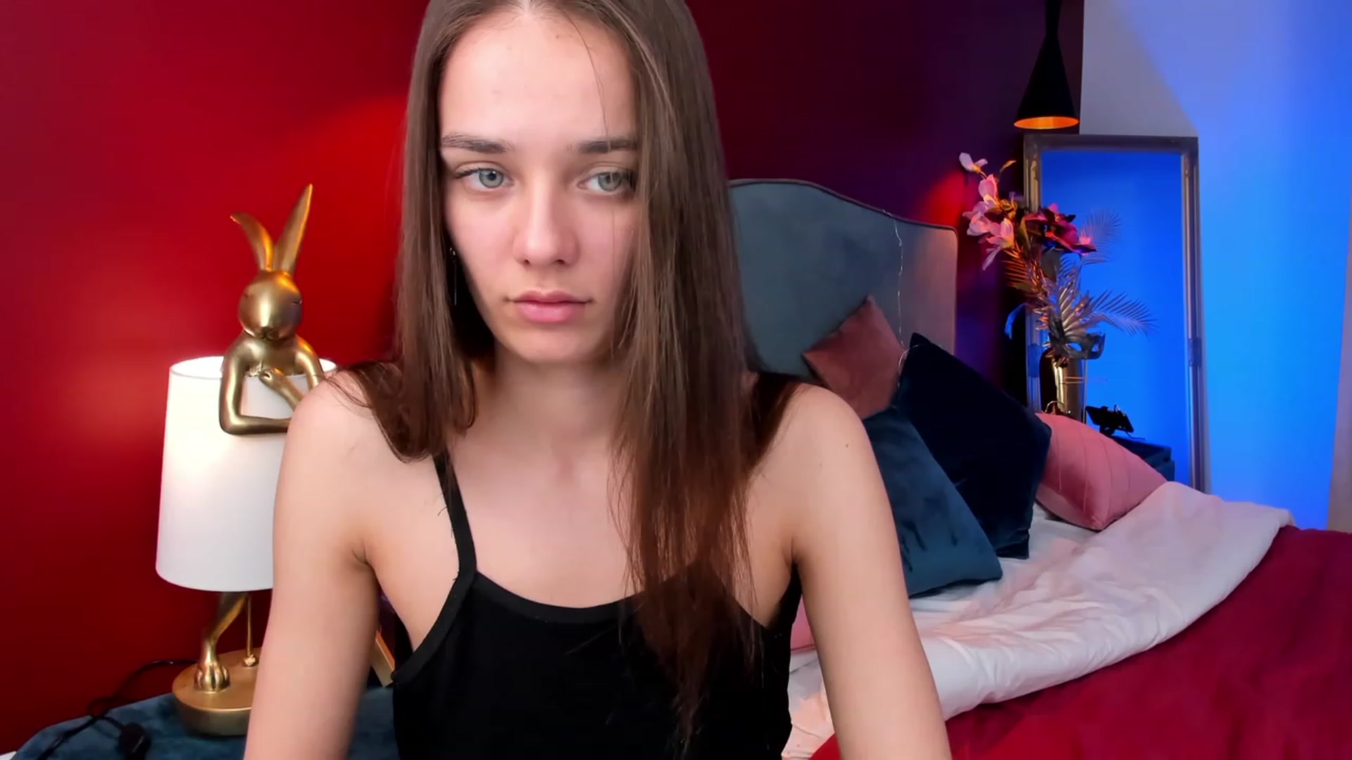 Gallery image thumbnail from AprilWong's myfreecams stream on, 04/16/2023, 11:01 image 10 of 20