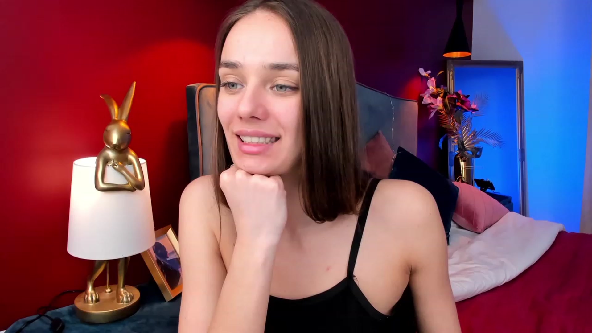 Gallery image thumbnail from AprilWong's myfreecams stream on, 04/16/2023, 11:01 image 2 of 20