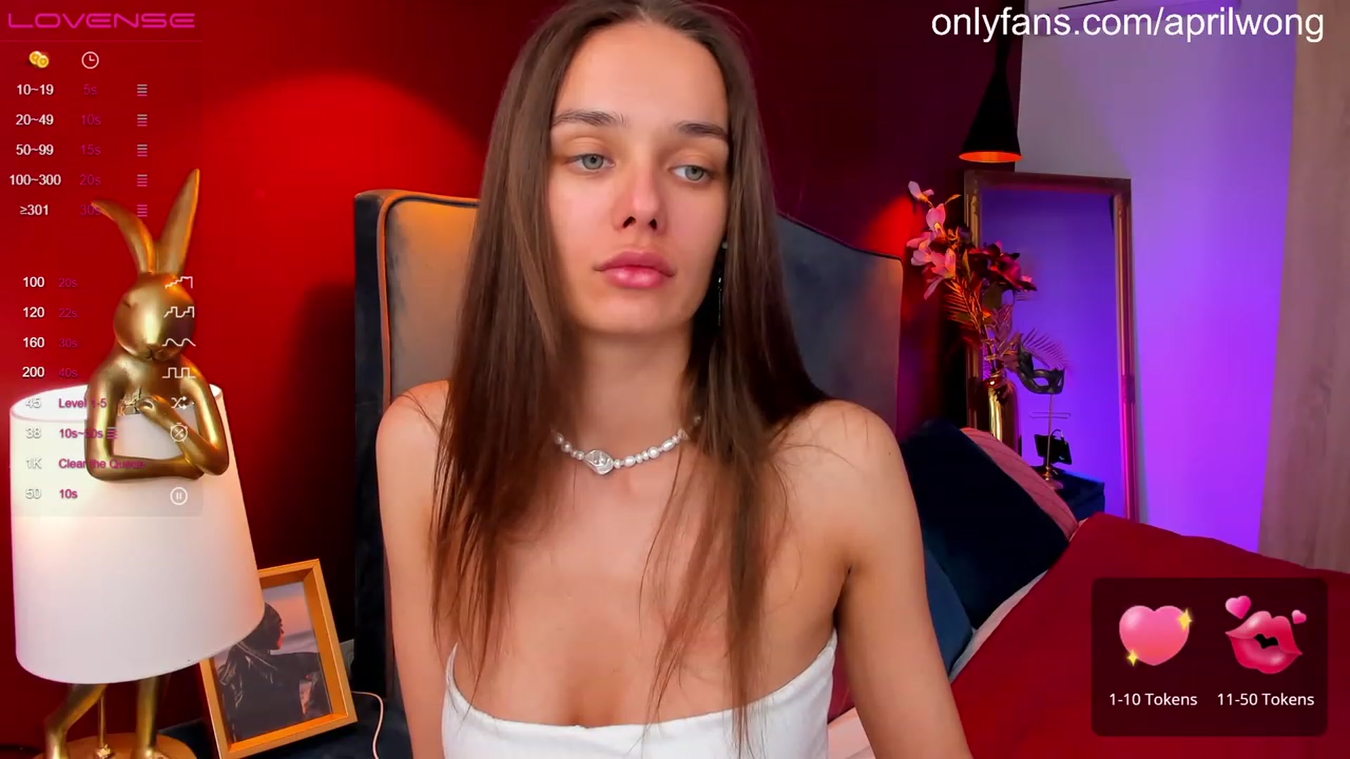 Gallery image thumbnail from AprilWong's myfreecams stream on, 05/30/2023, 16:30 image 18 of 20