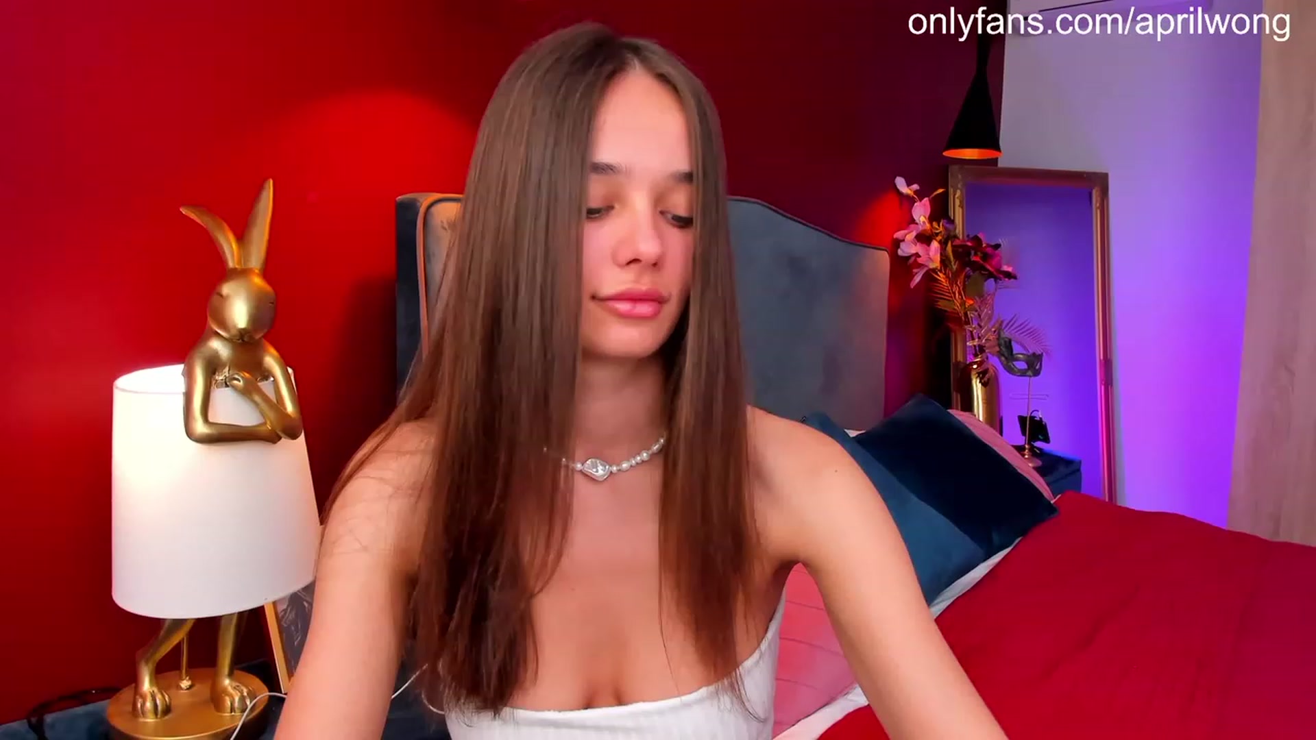 Gallery image thumbnail from AprilWong's myfreecams stream on, 05/31/2023, 07:36 image 6 of 20