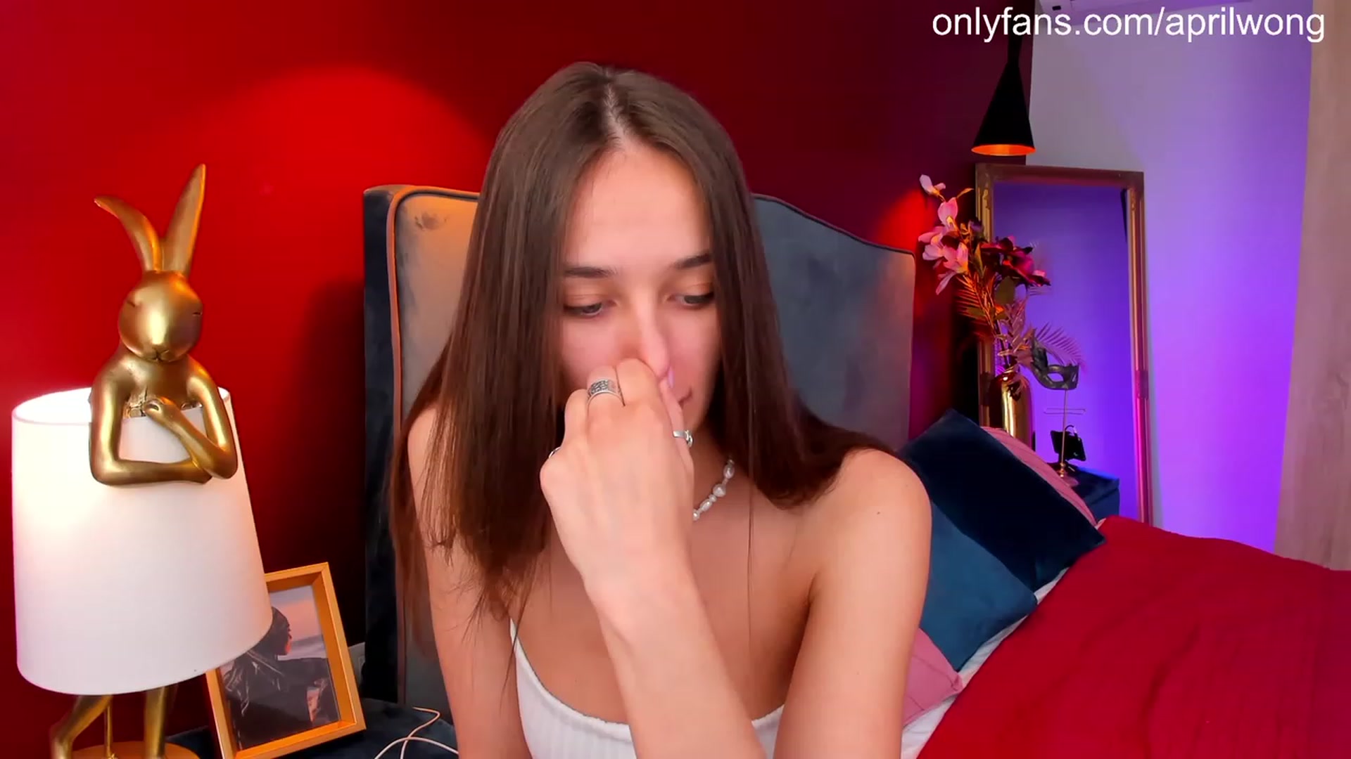 Gallery image thumbnail from AprilWong's myfreecams stream on, 05/31/2023, 08:11 image 17 of 20