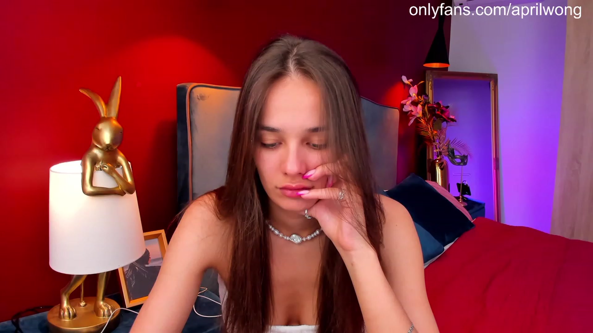 Gallery image thumbnail from AprilWong's myfreecams stream on, 05/31/2023, 08:11 image 9 of 20
