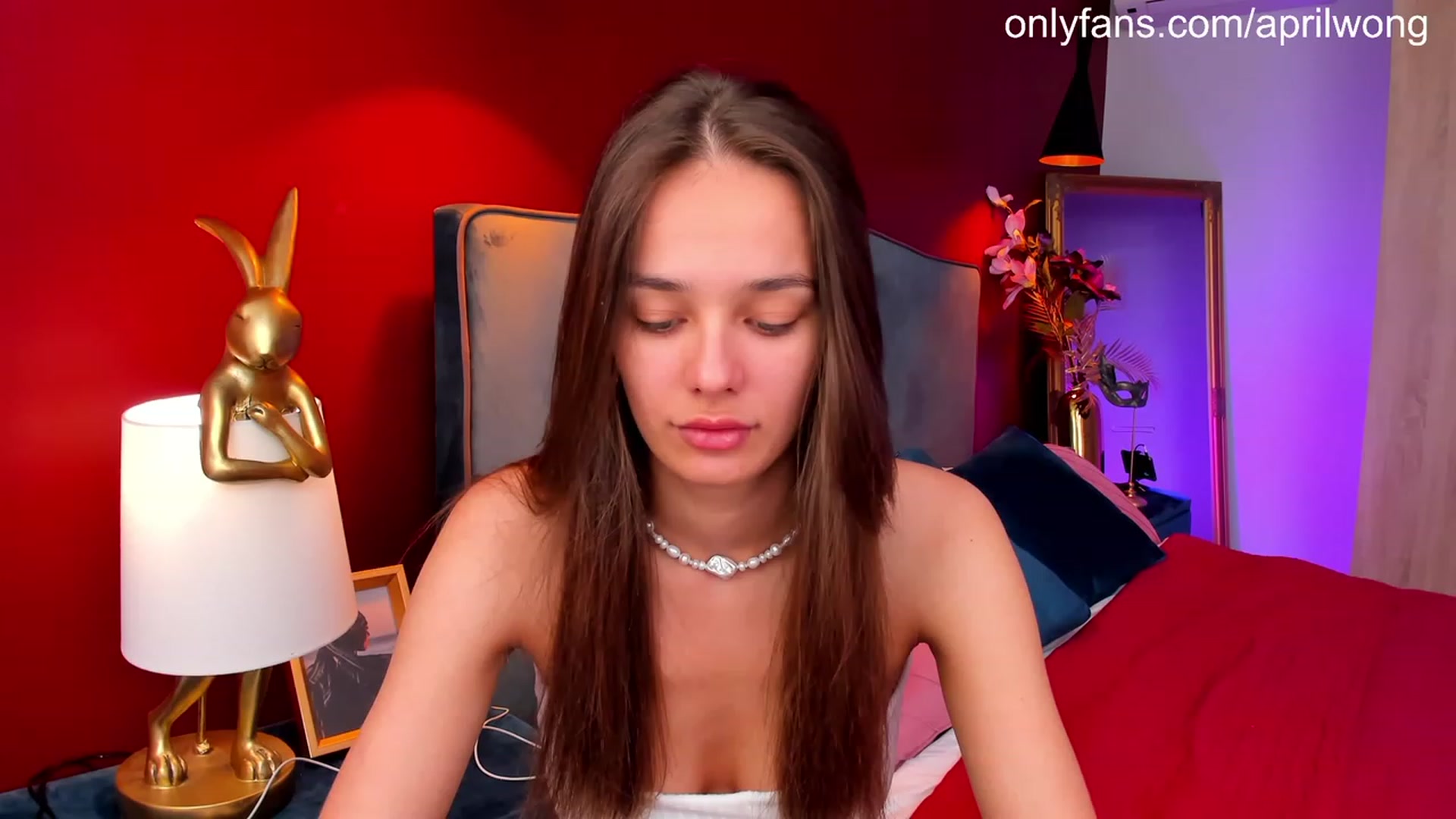 Gallery image thumbnail from AprilWong's myfreecams stream on, 05/31/2023, 08:11 image 5 of 20