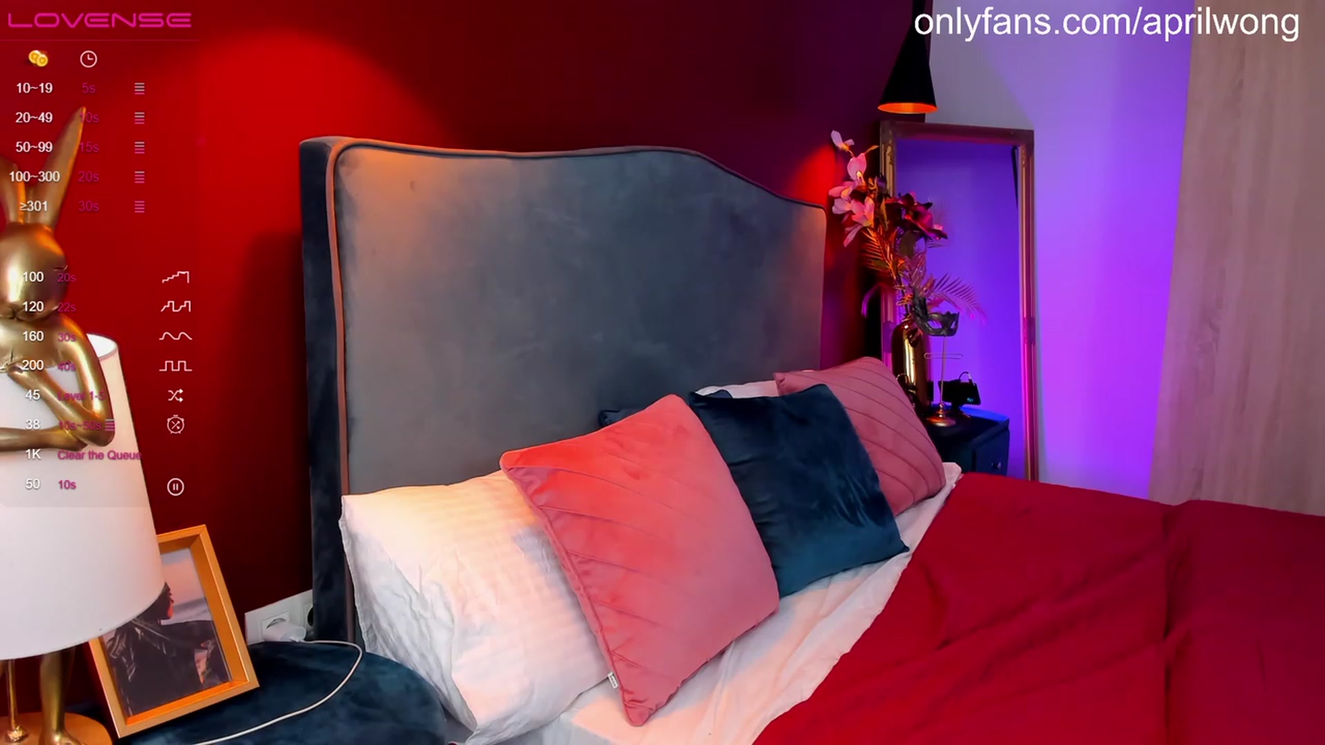 Gallery image thumbnail from AprilWong's myfreecams stream on, 06/03/2023, 15:47 image 12 of 20