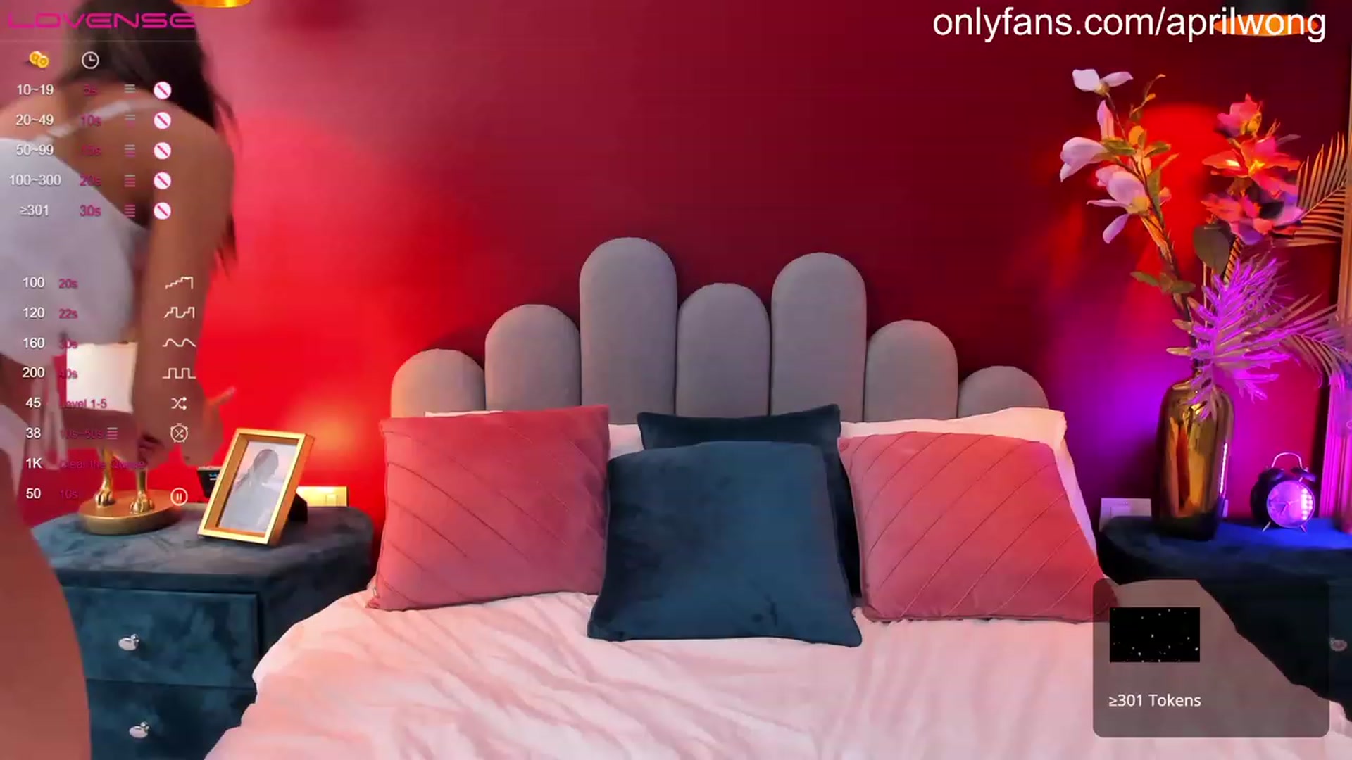 Gallery image thumbnail from AprilWong's myfreecams stream on, 06/13/2023, 15:54 image 3 of 20
