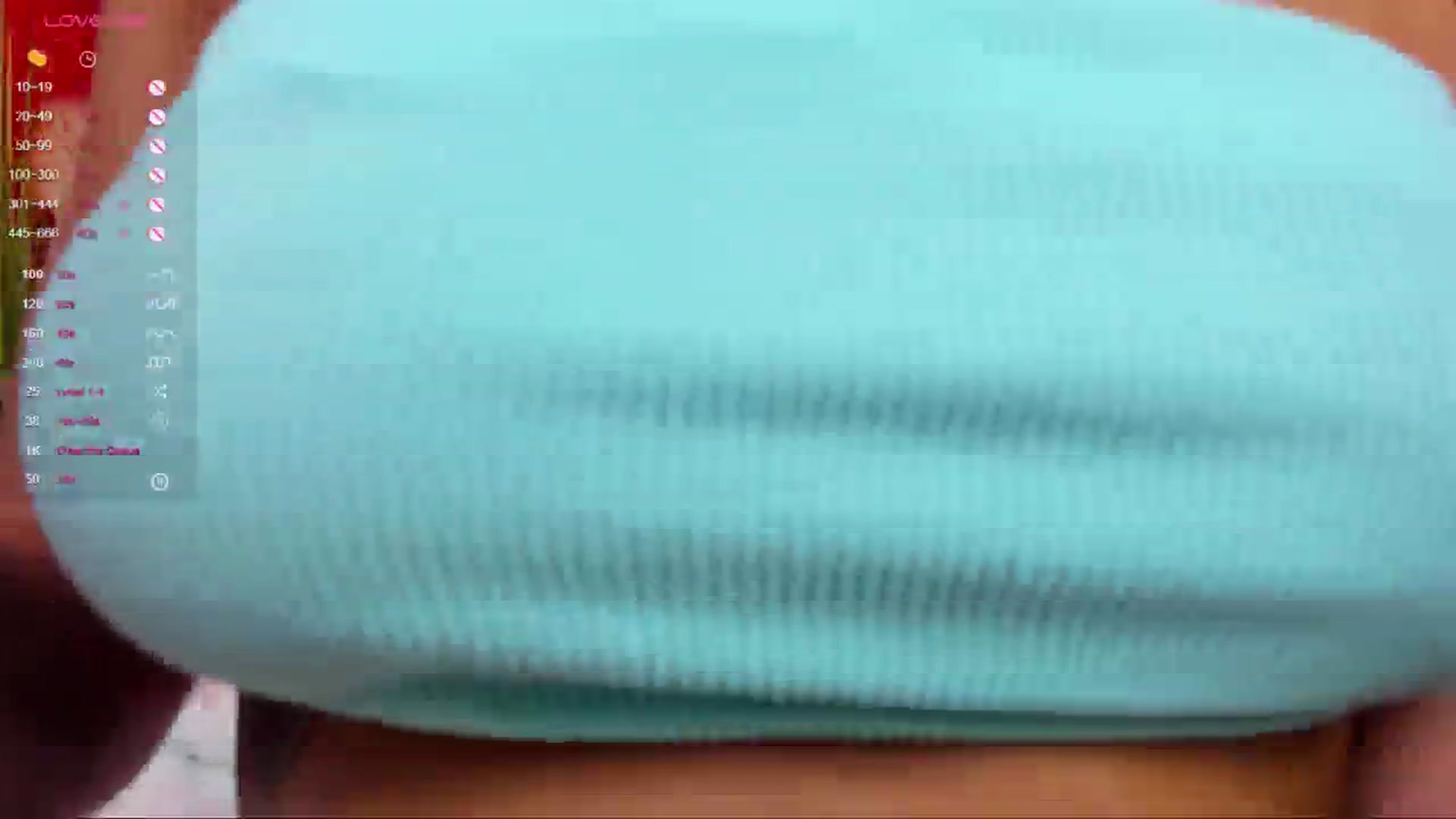 Gallery image thumbnail from AprilWong's myfreecams stream on, 08/26/2023, 14:24 image 9 of 20