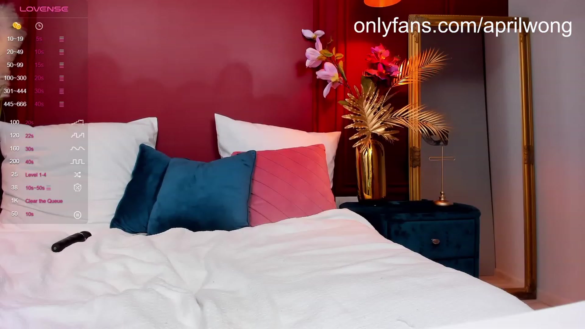 Gallery image thumbnail from AprilWong's myfreecams stream on, 09/13/2023, 12:00 image 5 of 20
